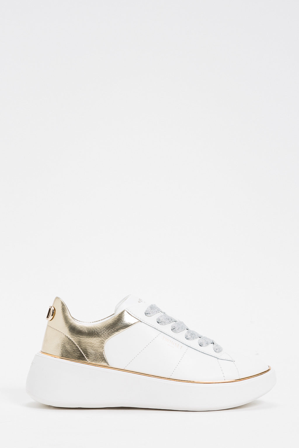 Sneakers in pelle dettaglio oro