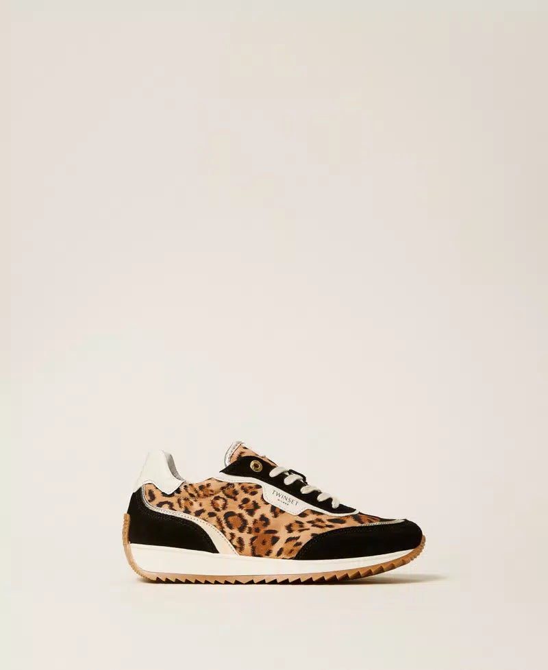 Sneakers in pelle con dettagli animalier