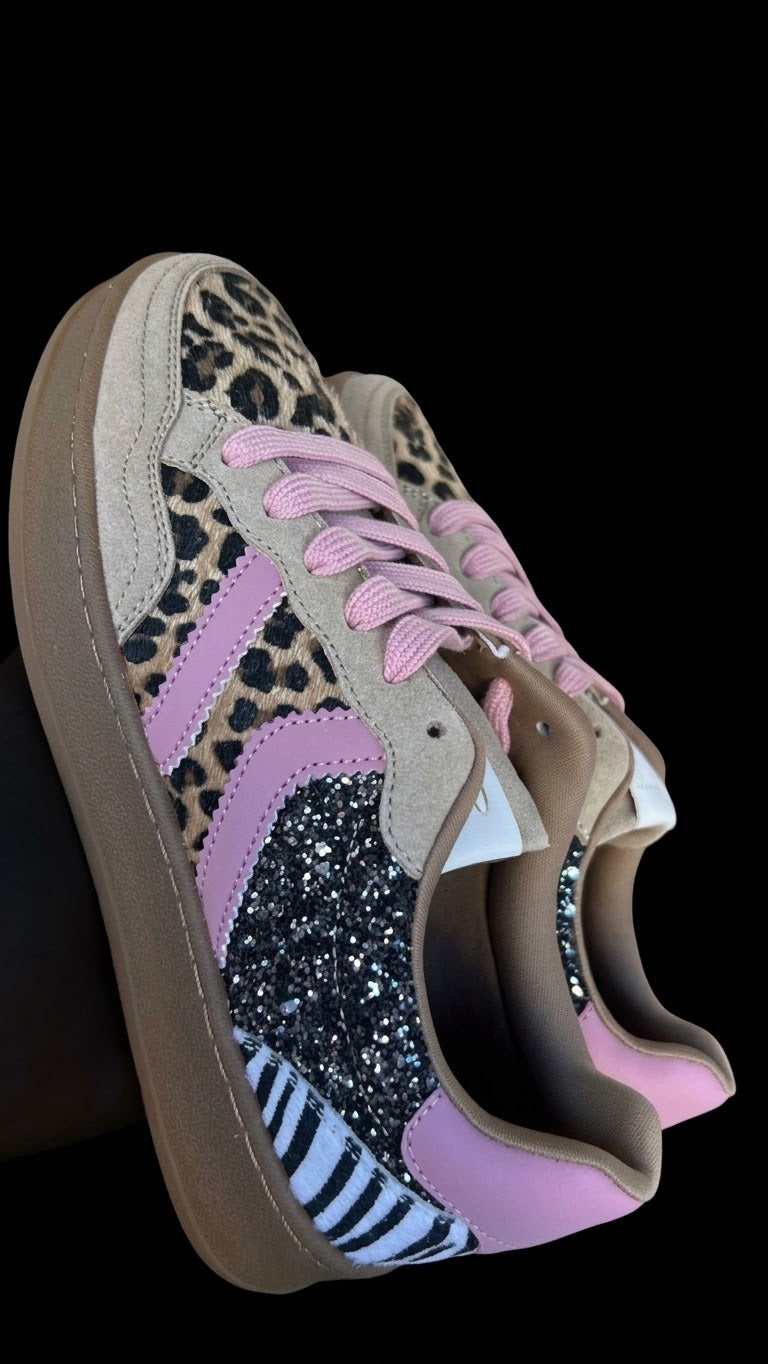 Sneakers macula e zebra rosa