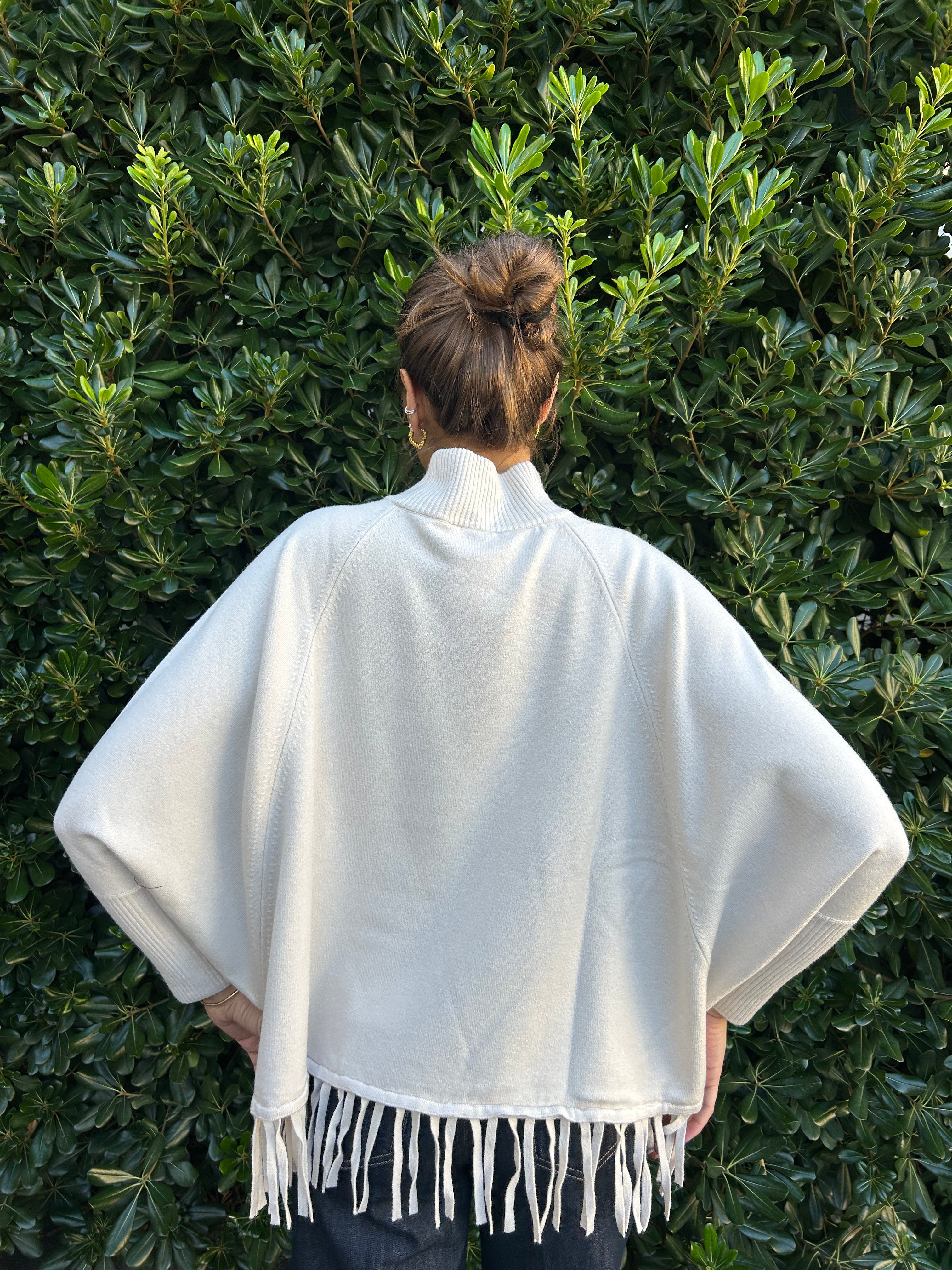 Maglia mezzo collo con frange