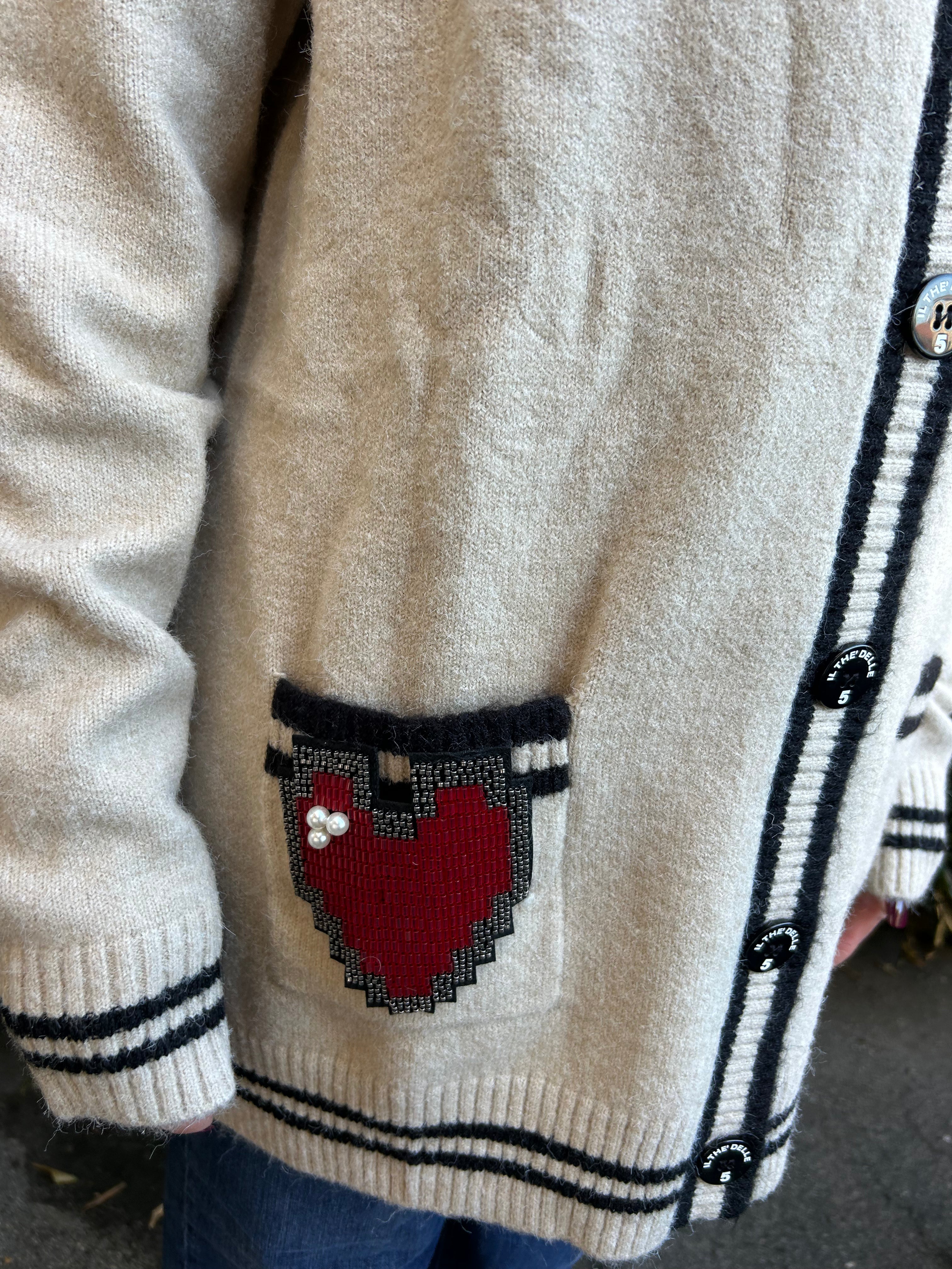 Cardigan lungo con patch