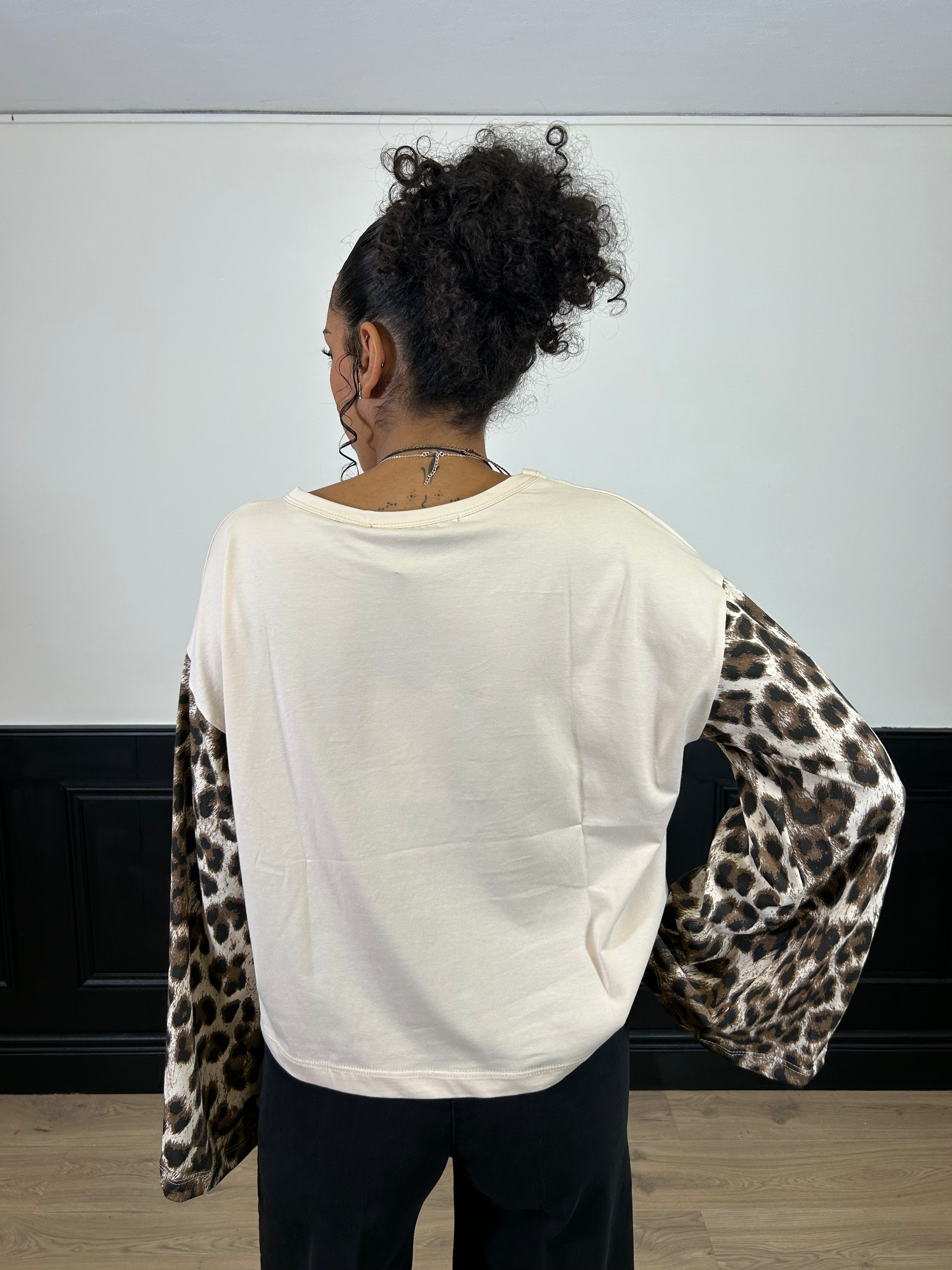 T-shirt panna manica ampia animalier