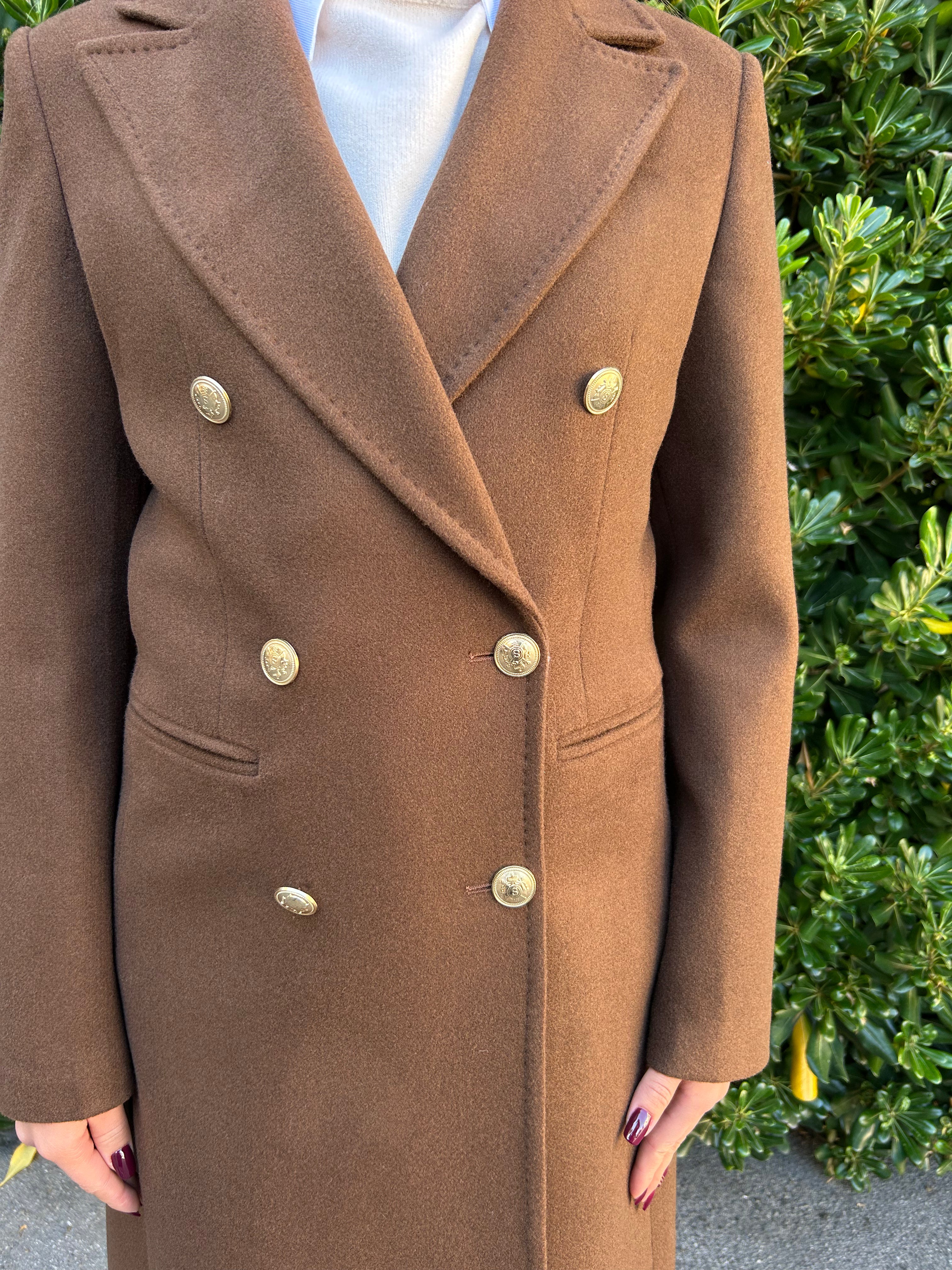 Cappotto Golden doppiopetto con bottoni oro