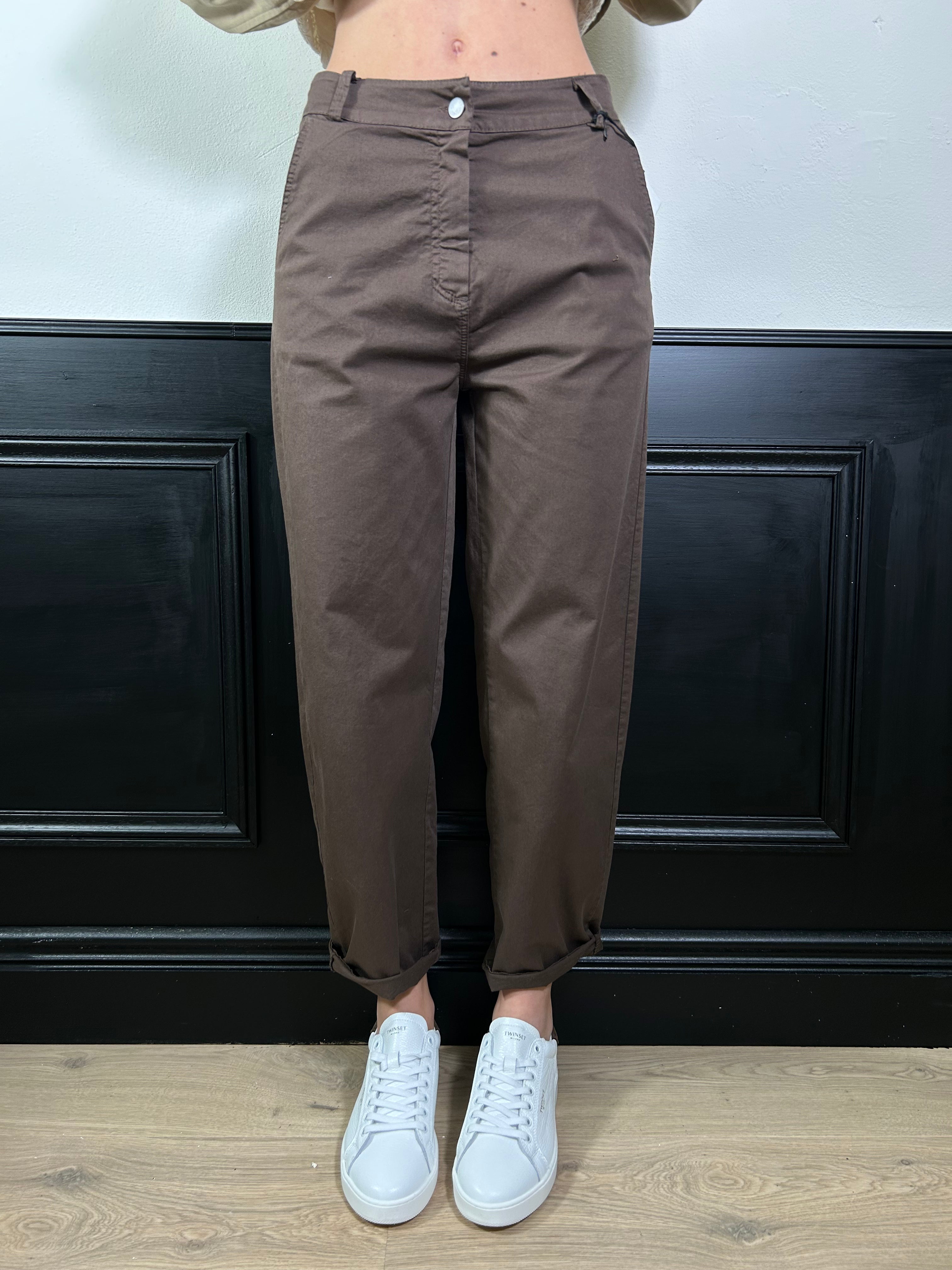 Pantalone dritto marrone
