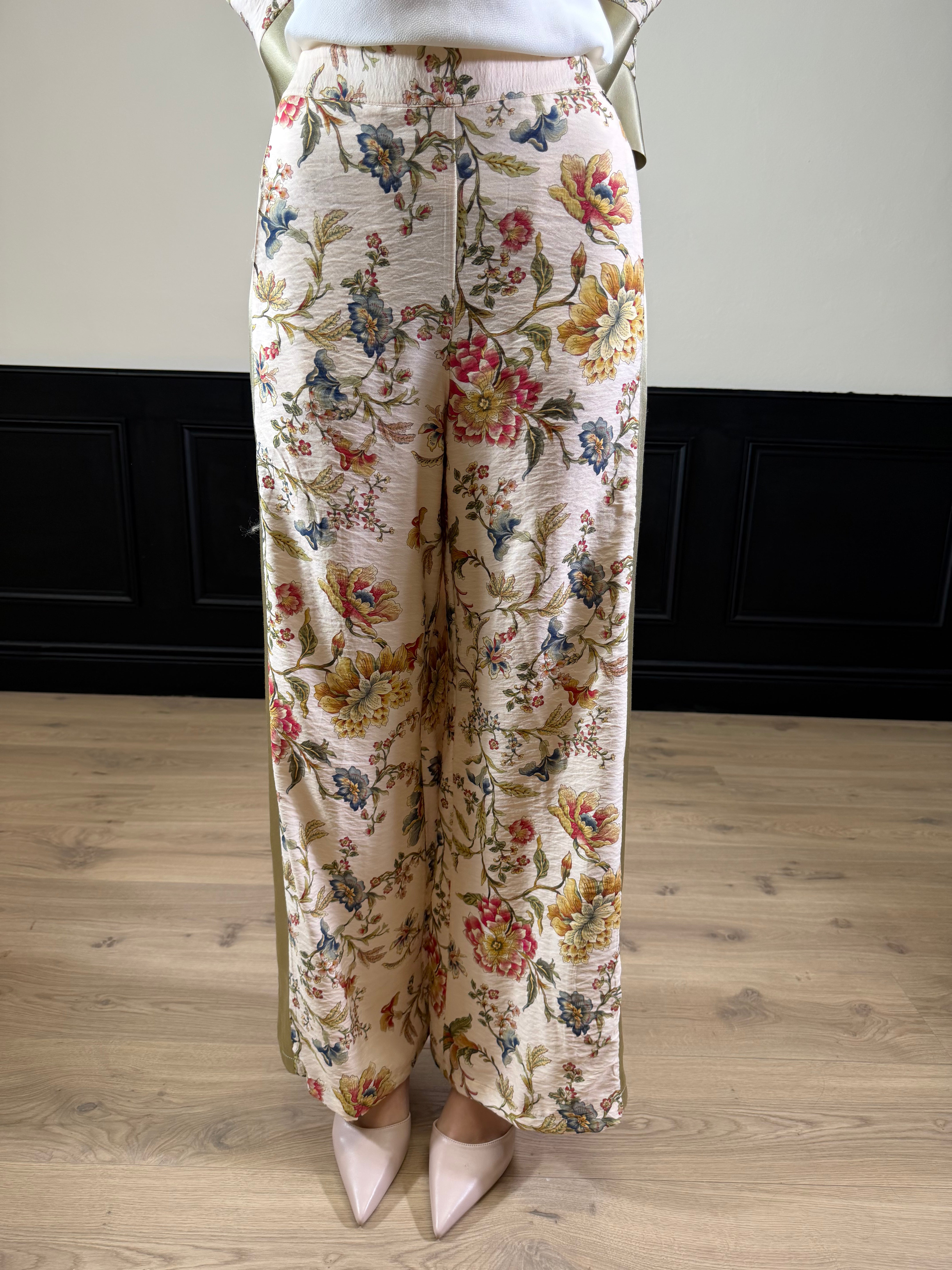 Completo kimono e pantalone fantasia