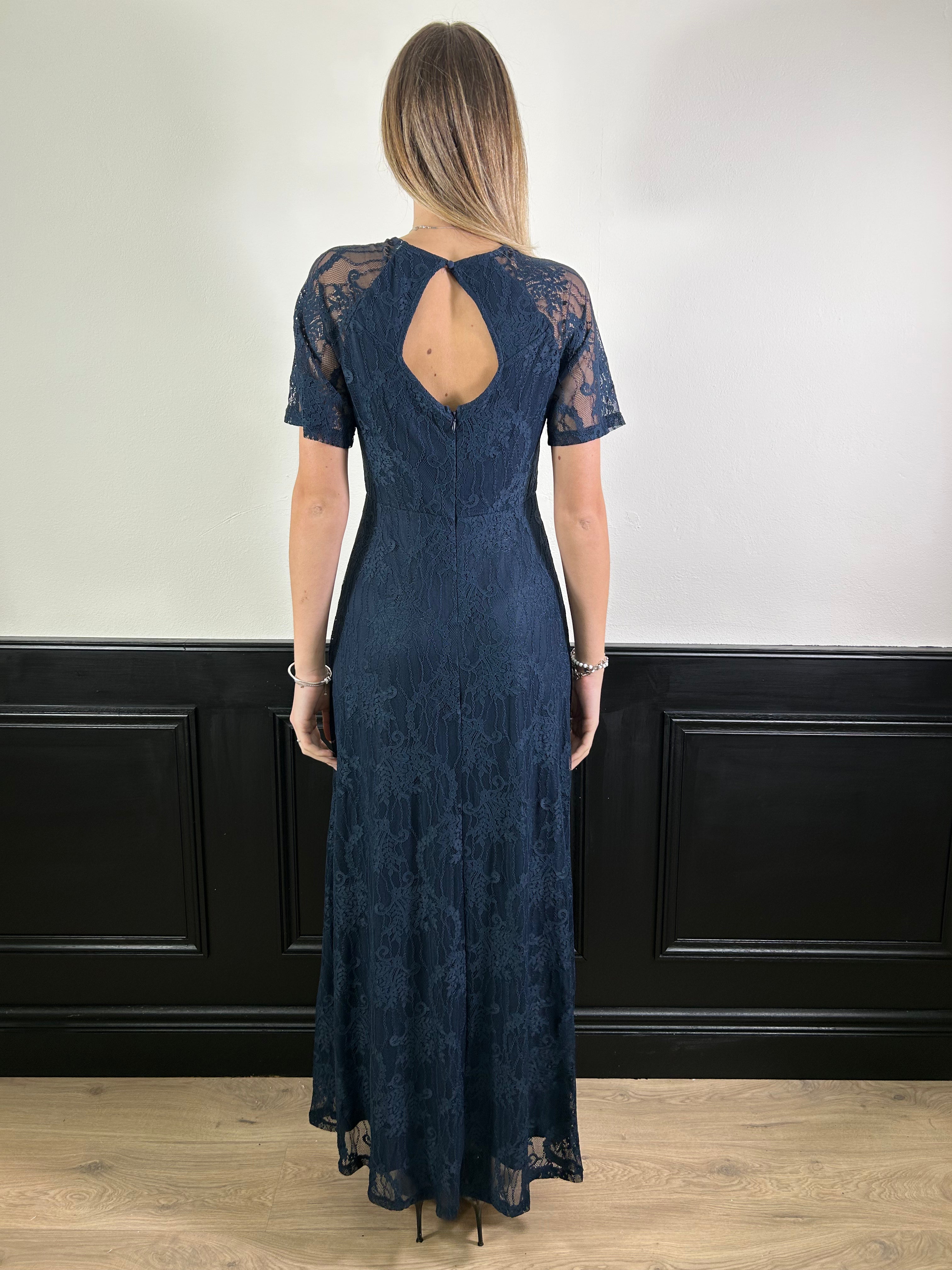 Abito lungo in pizzo blu