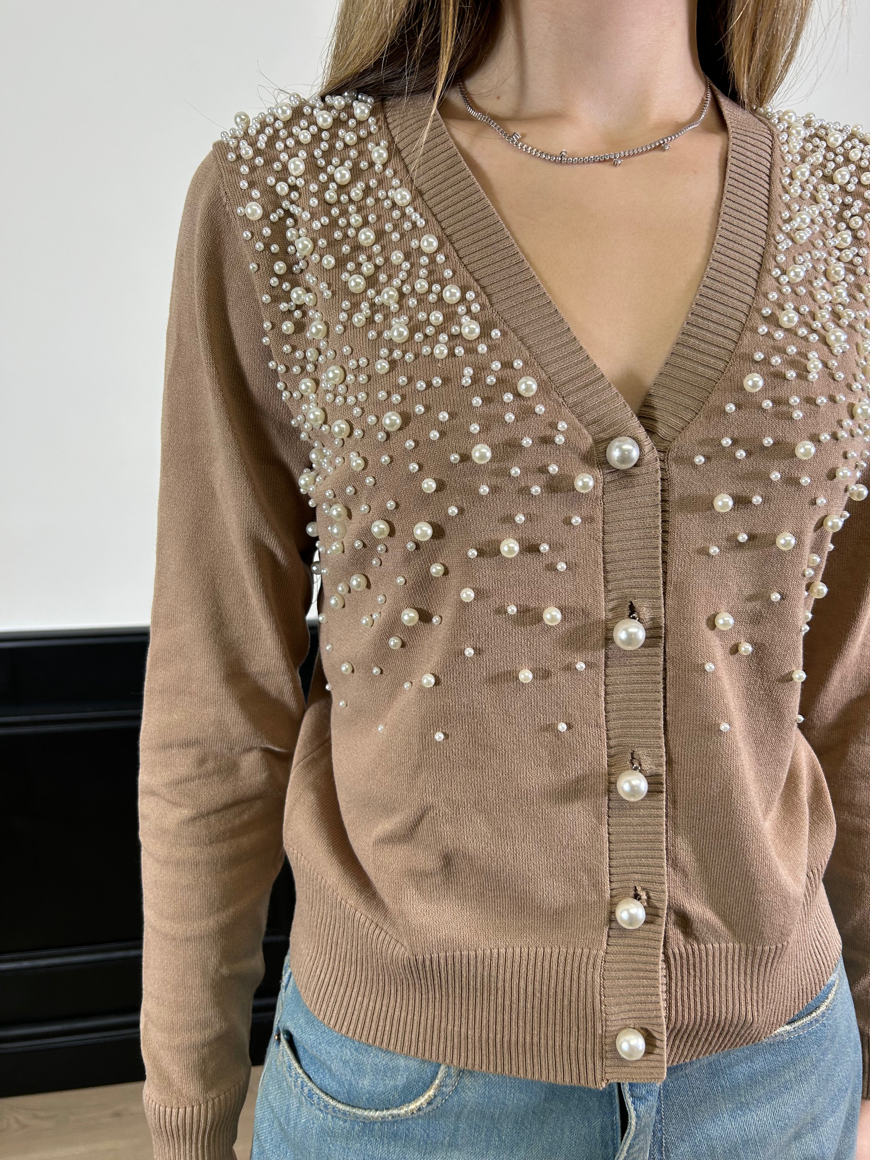 Cardigan con perle