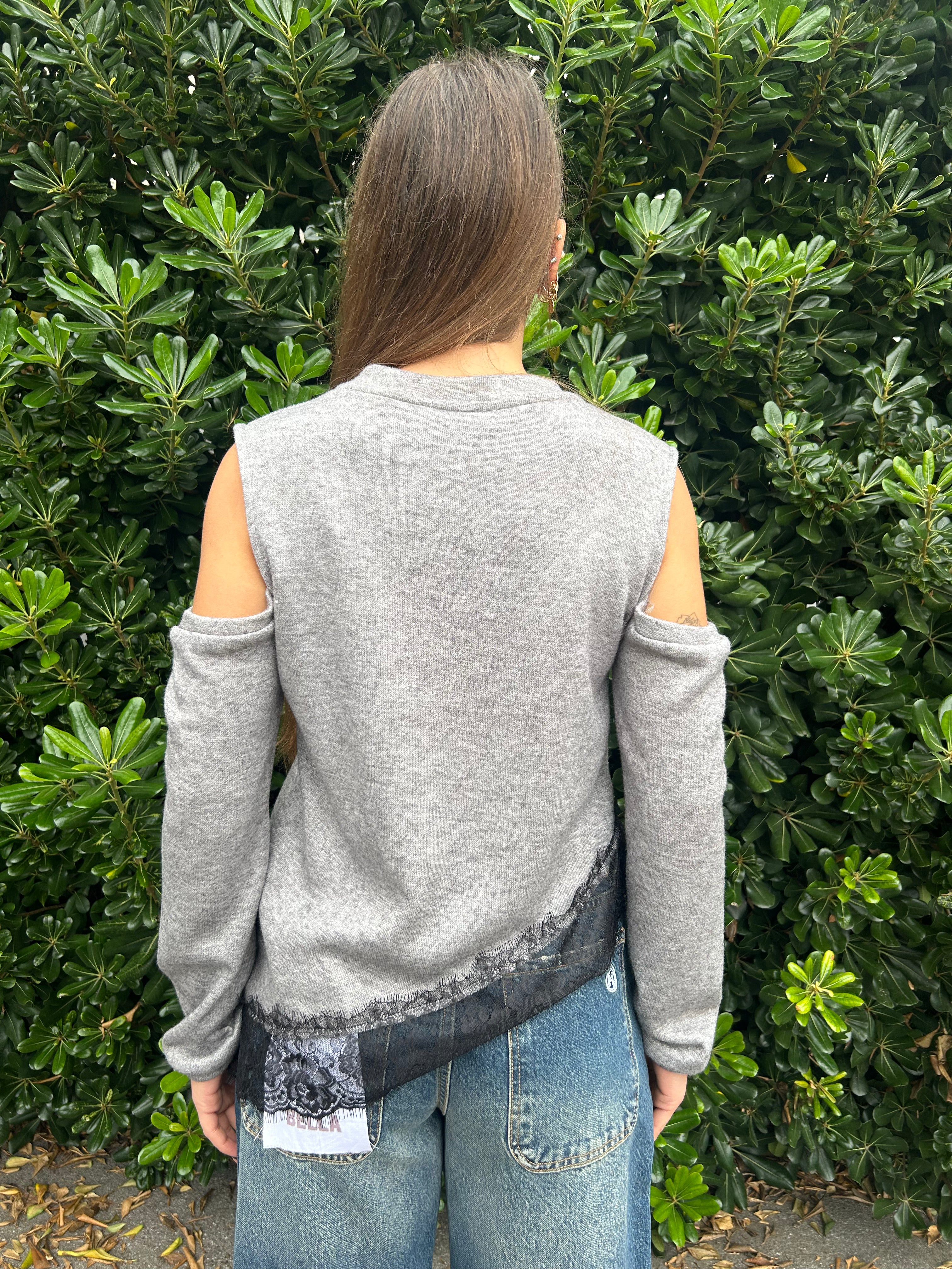 Felpa con spalle scoperte