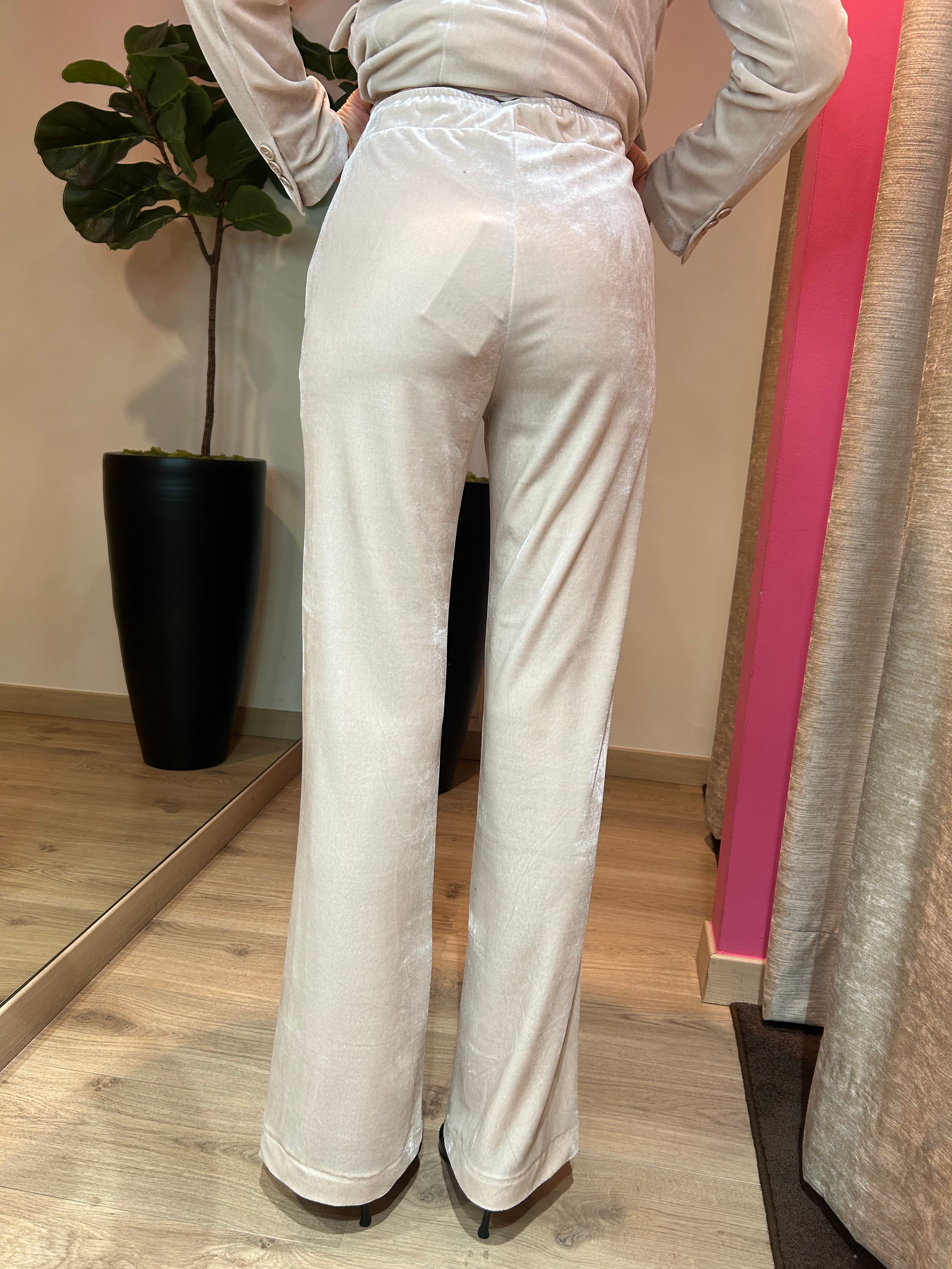 Tailleur in velluto liscio