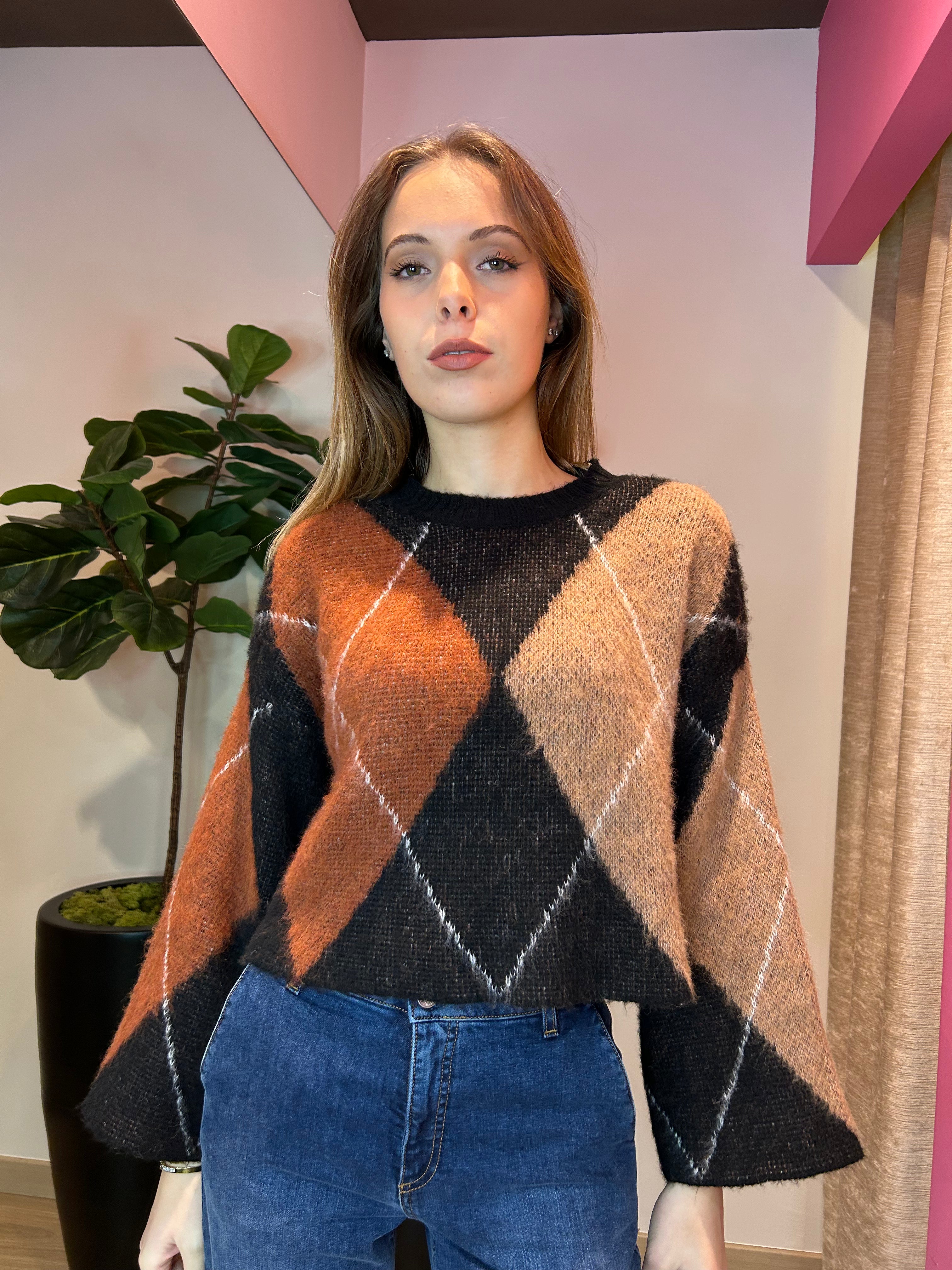 Pull rombi modello crop