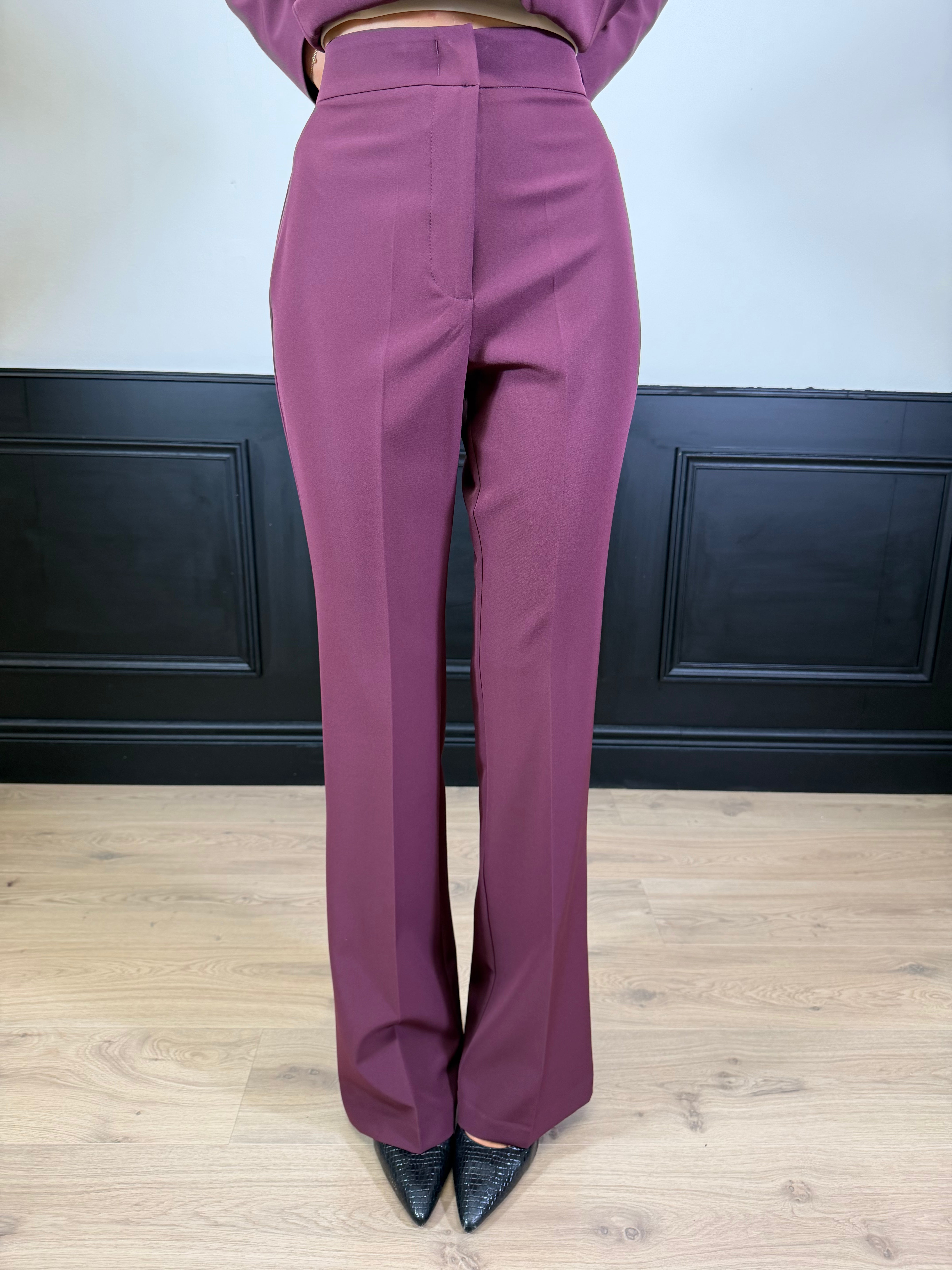 Tailleur giacca doppiopetto e pantalone fare