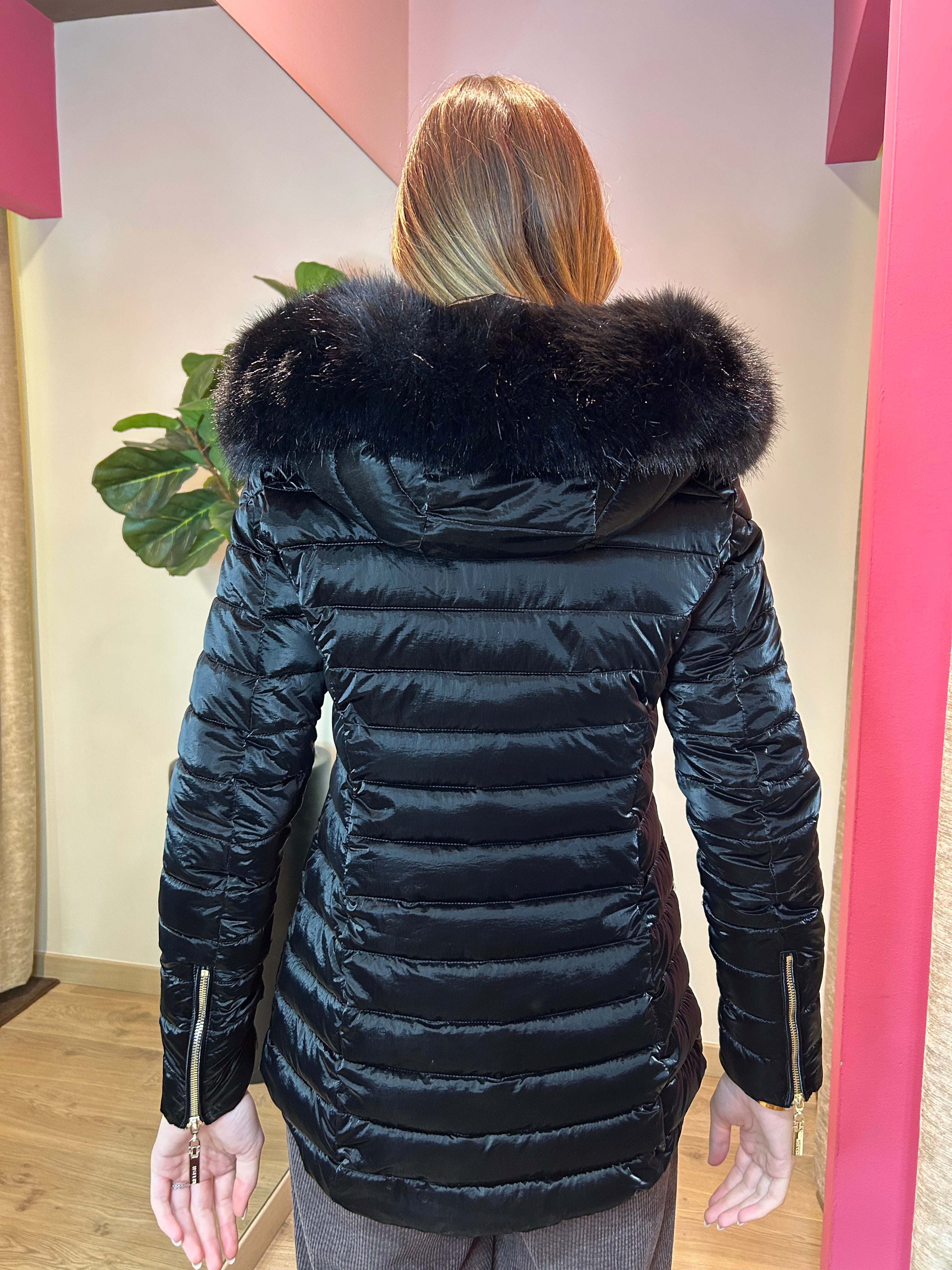 Piumino Pylem corto effetto satin