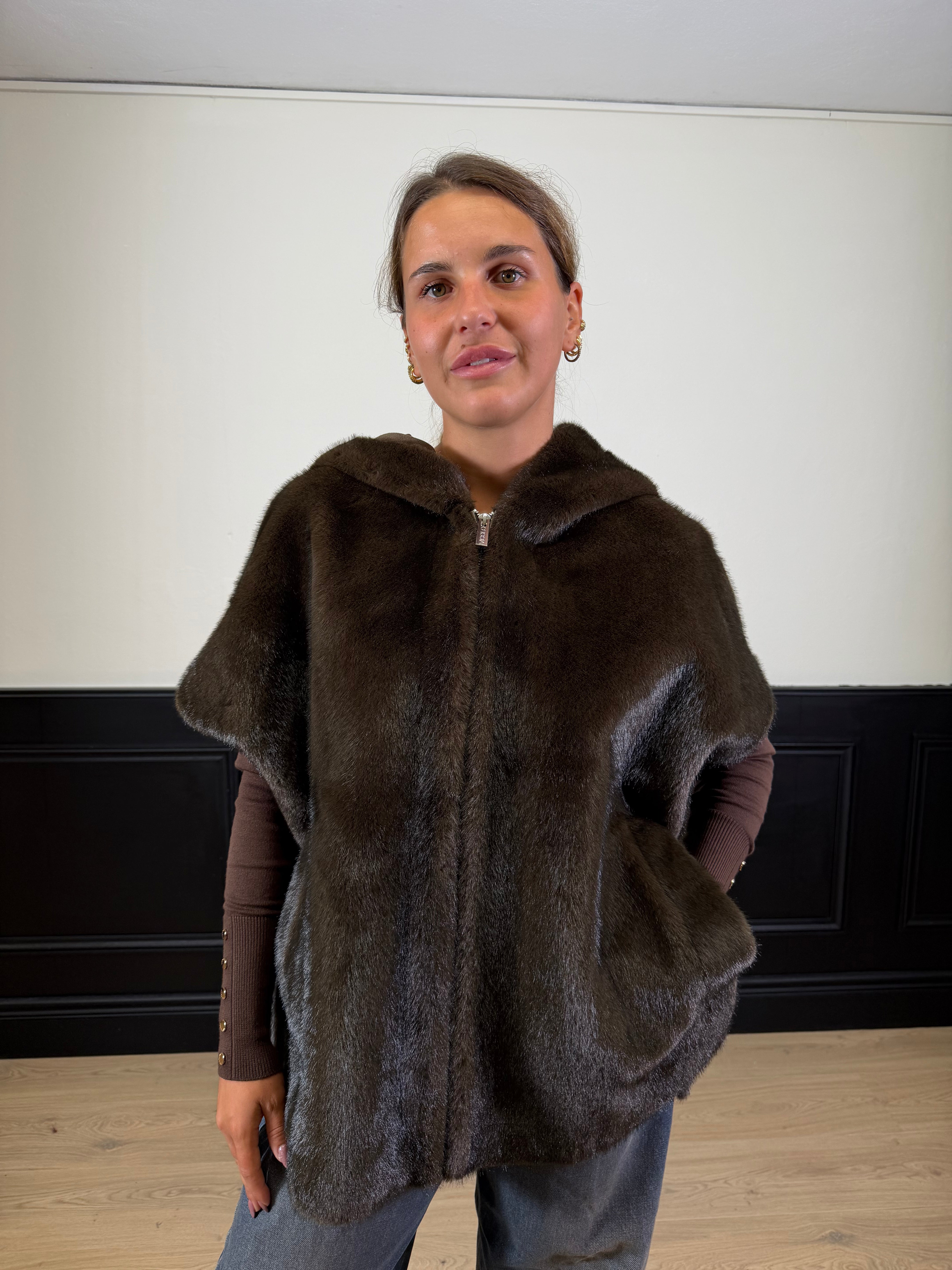 Gilet pelliccia con cappuccio