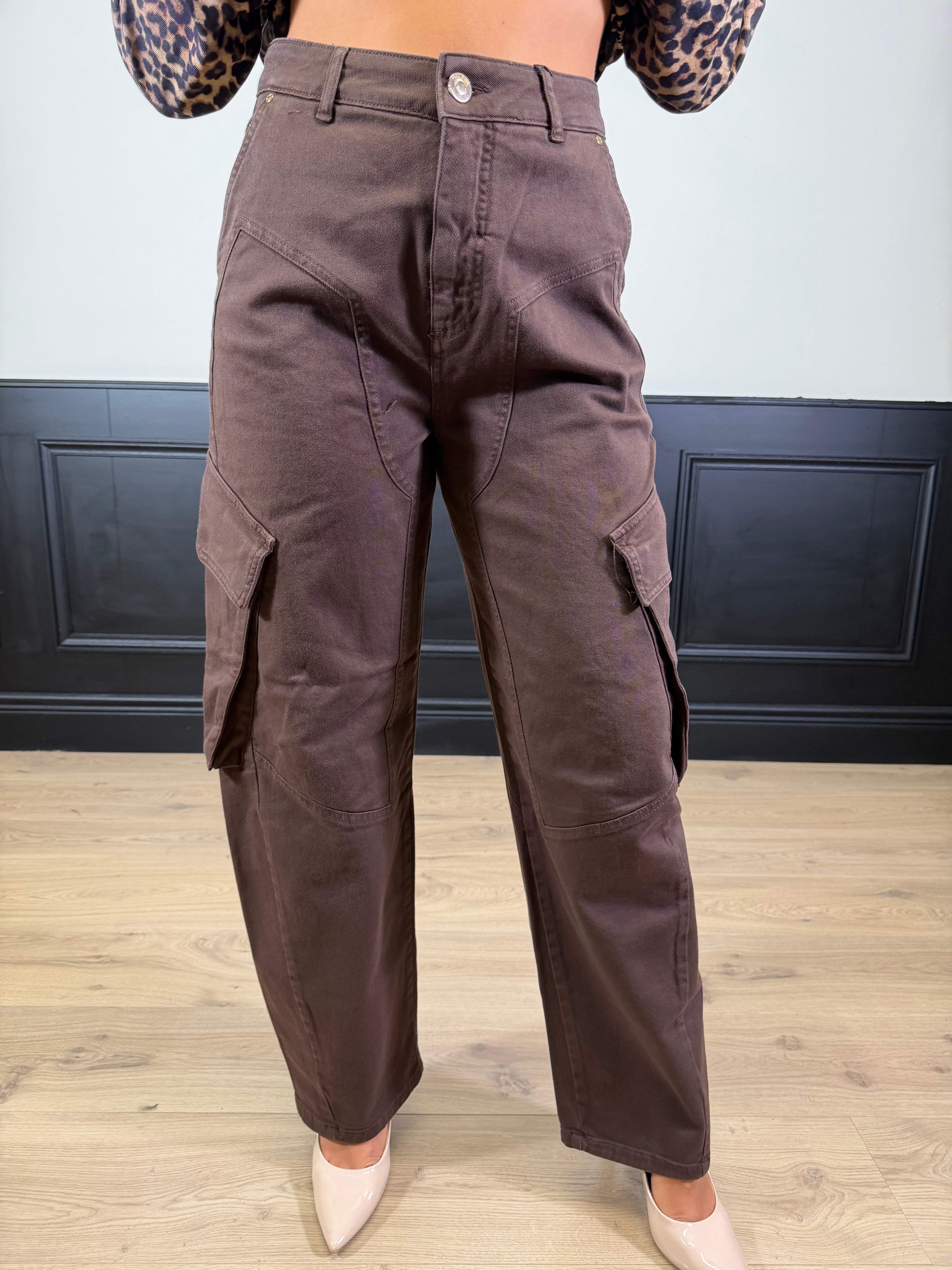 Jeans marrone balloon cargo