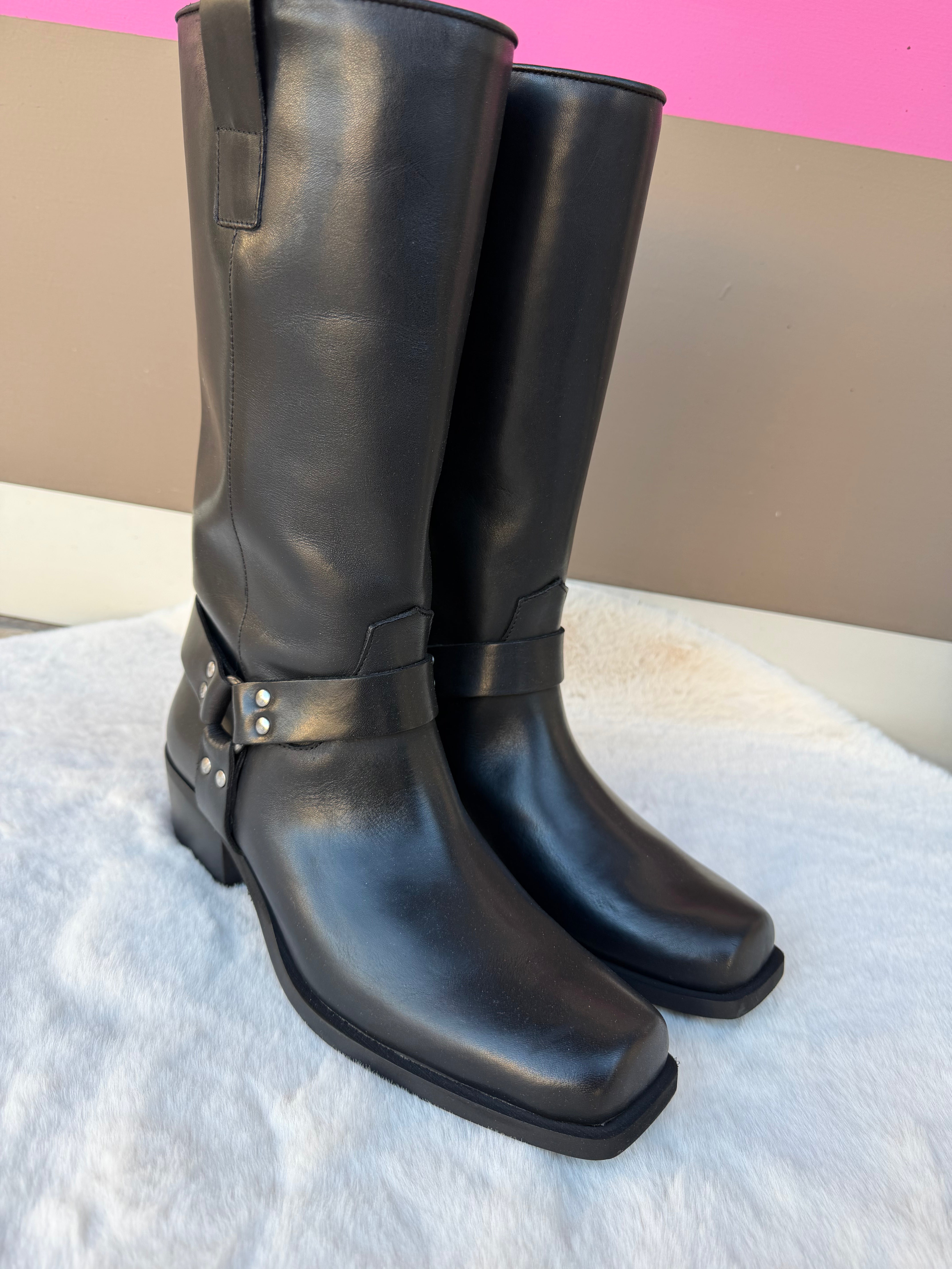 Biker camperos in pelle nero