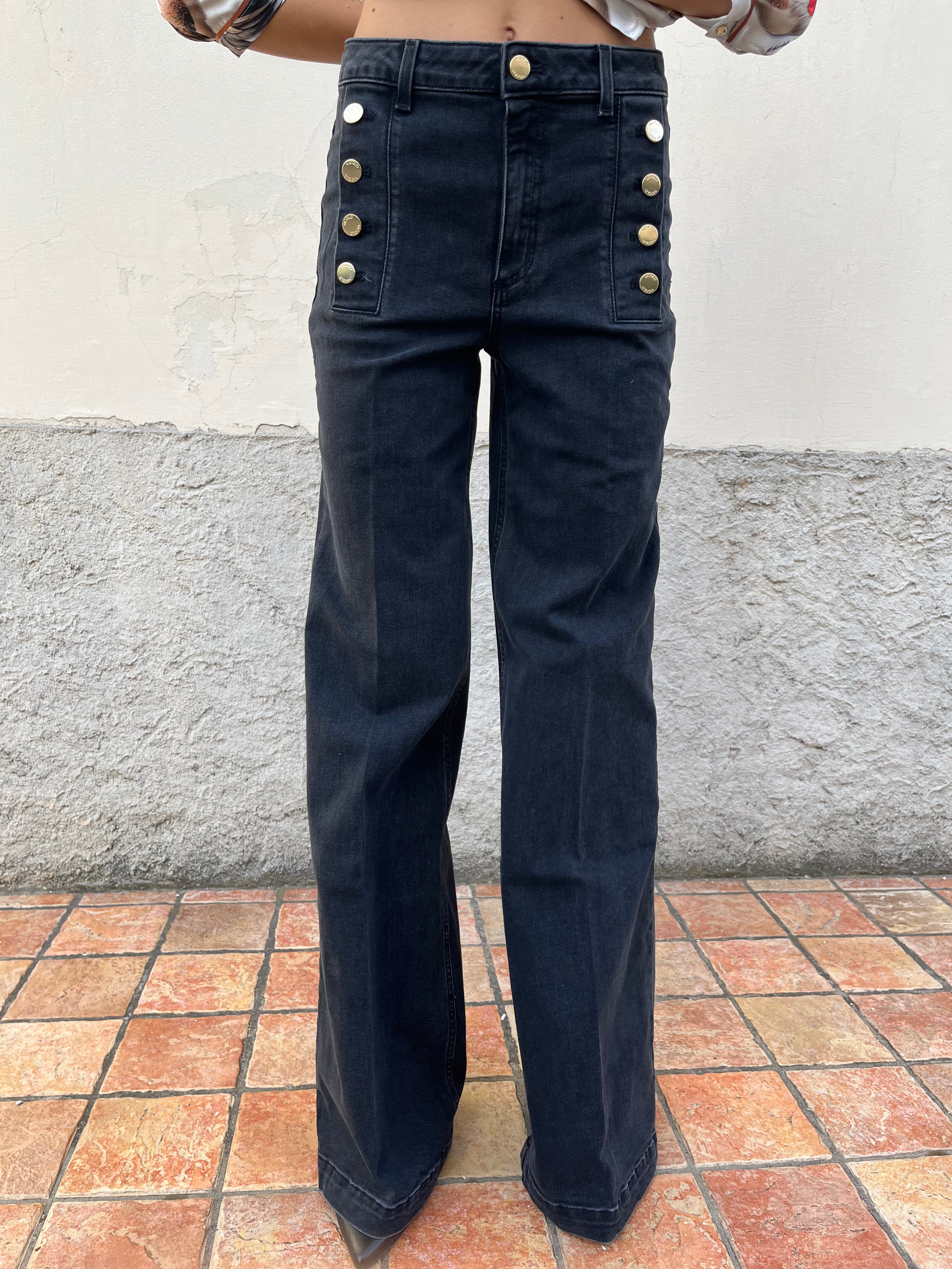 Jeans Giudith nero con bottoni