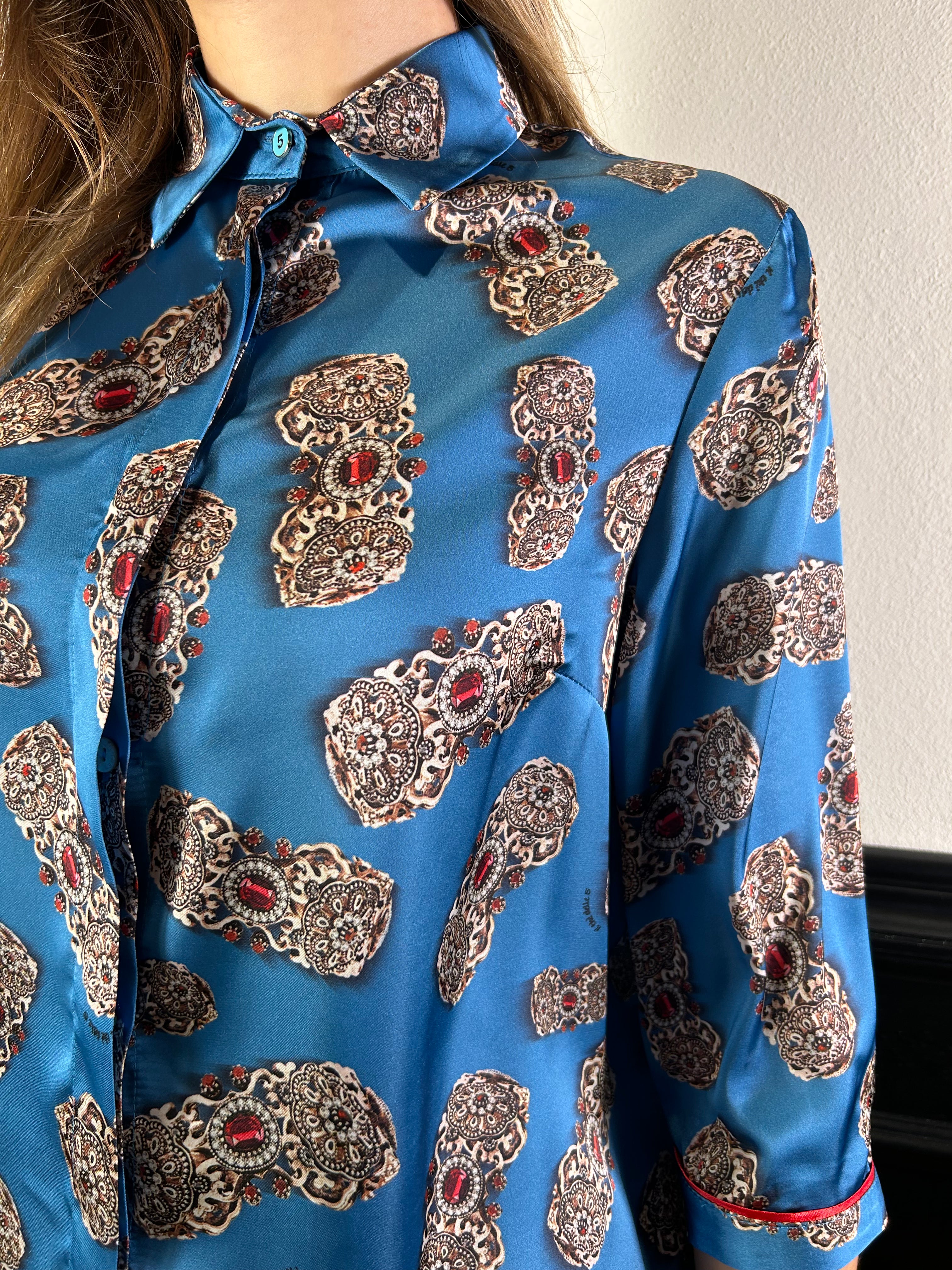 Camicia spoon fantasia bracciali turchese