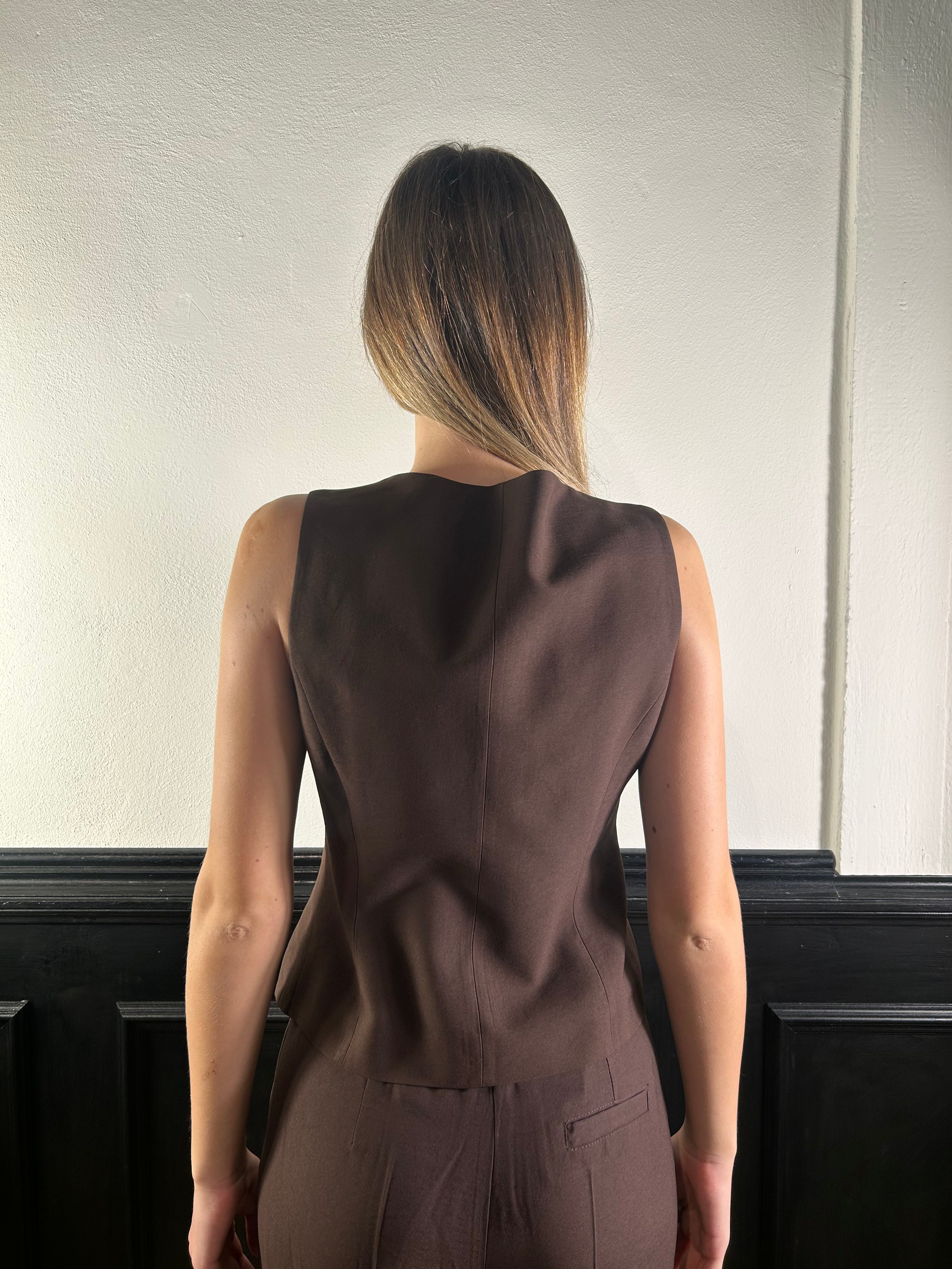 Completo gilet e pantalone marrone