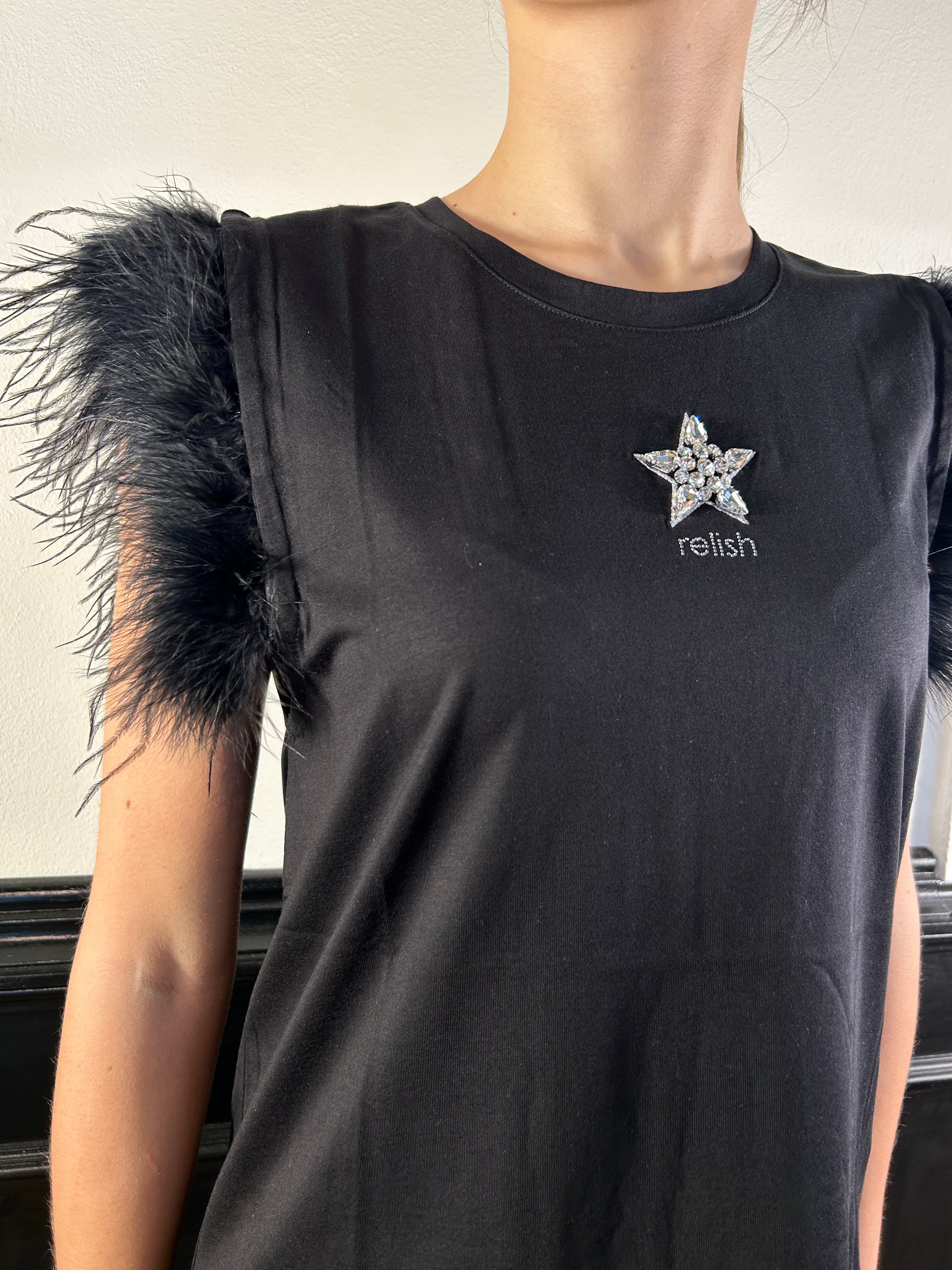T-shirt Audery con piume e stella strass