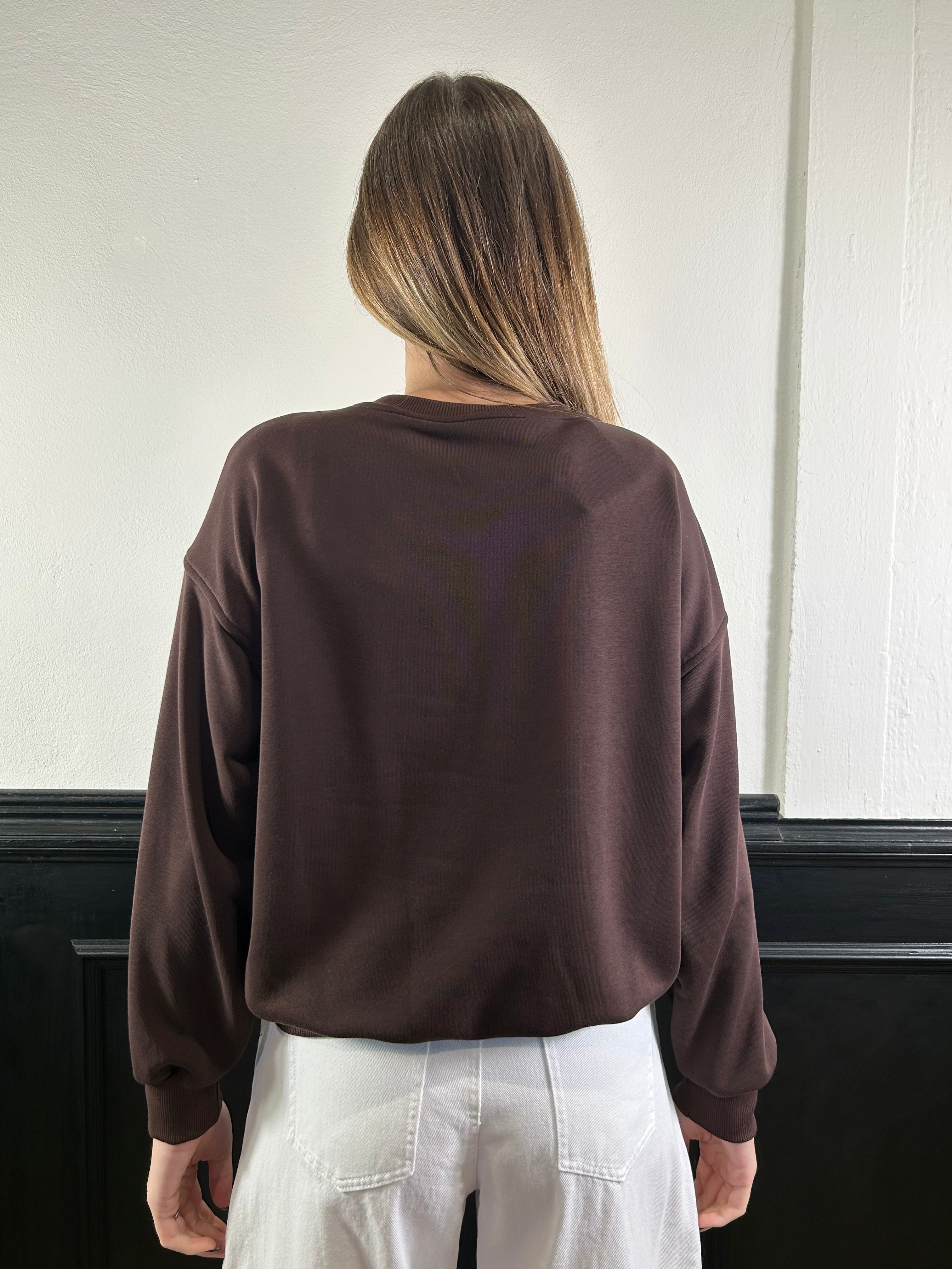 Felpa marrone con scritta rosa