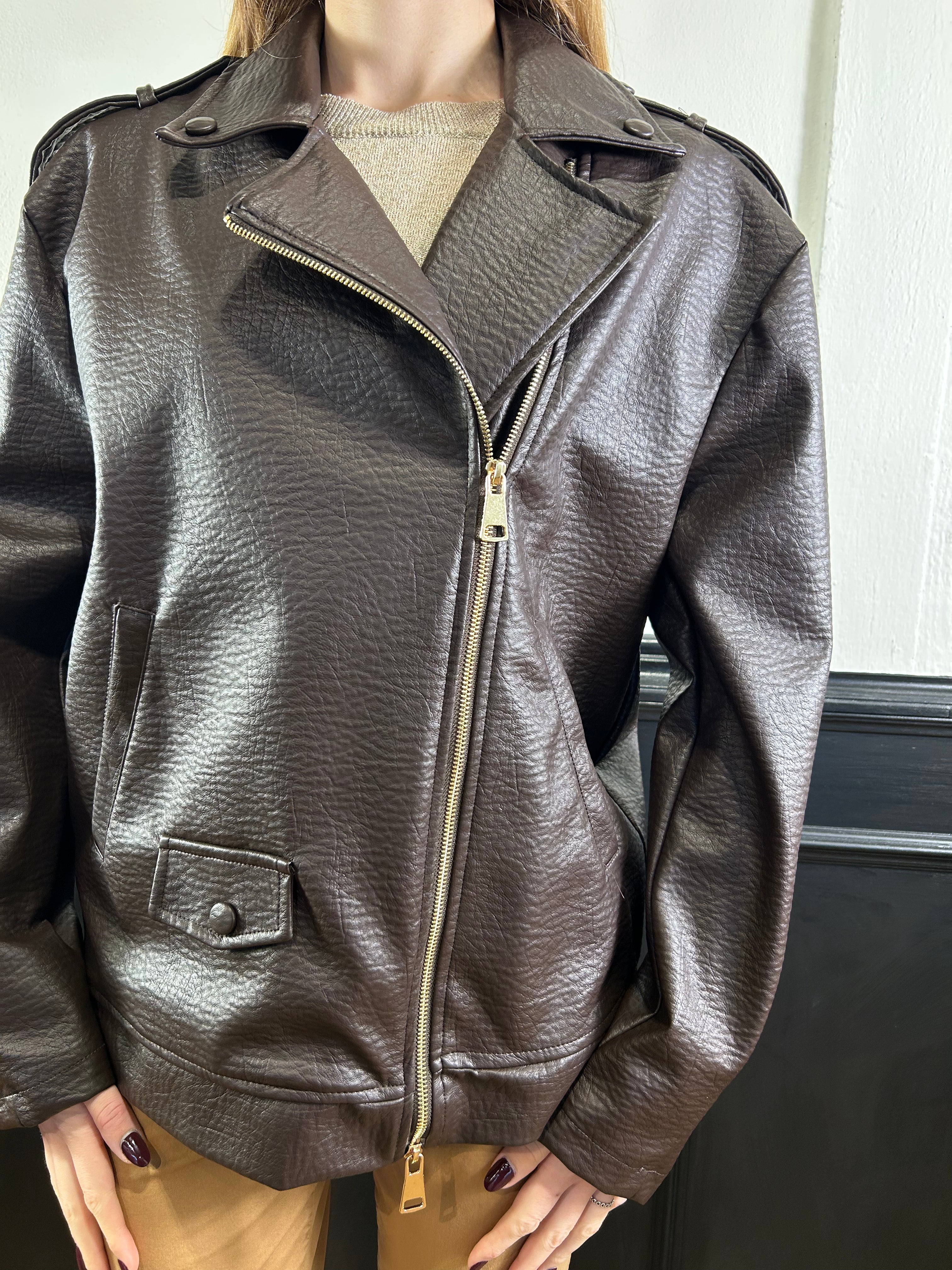 Chiodo in ecopelle oversize