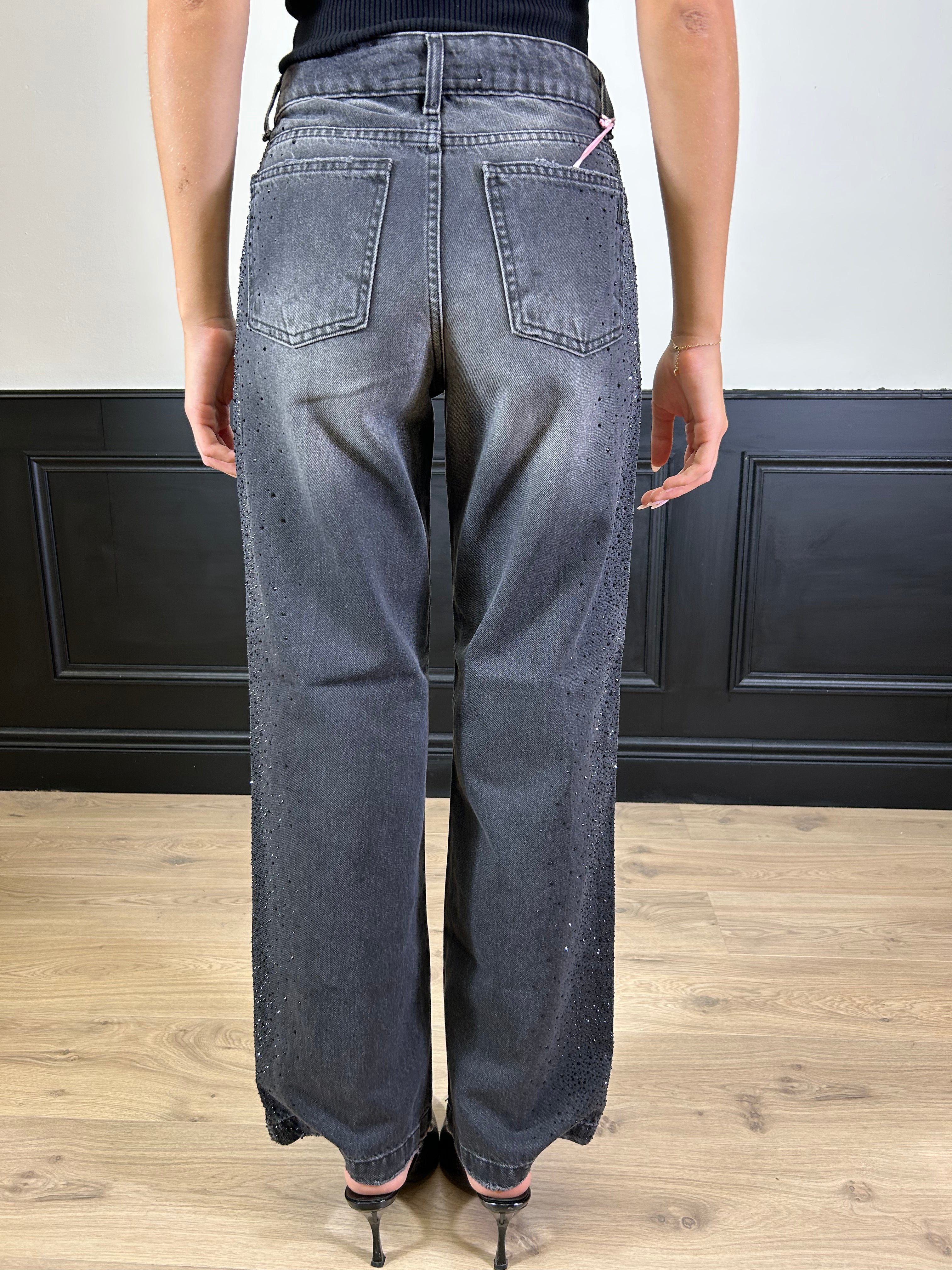 Jeans Ellelong nero con strass