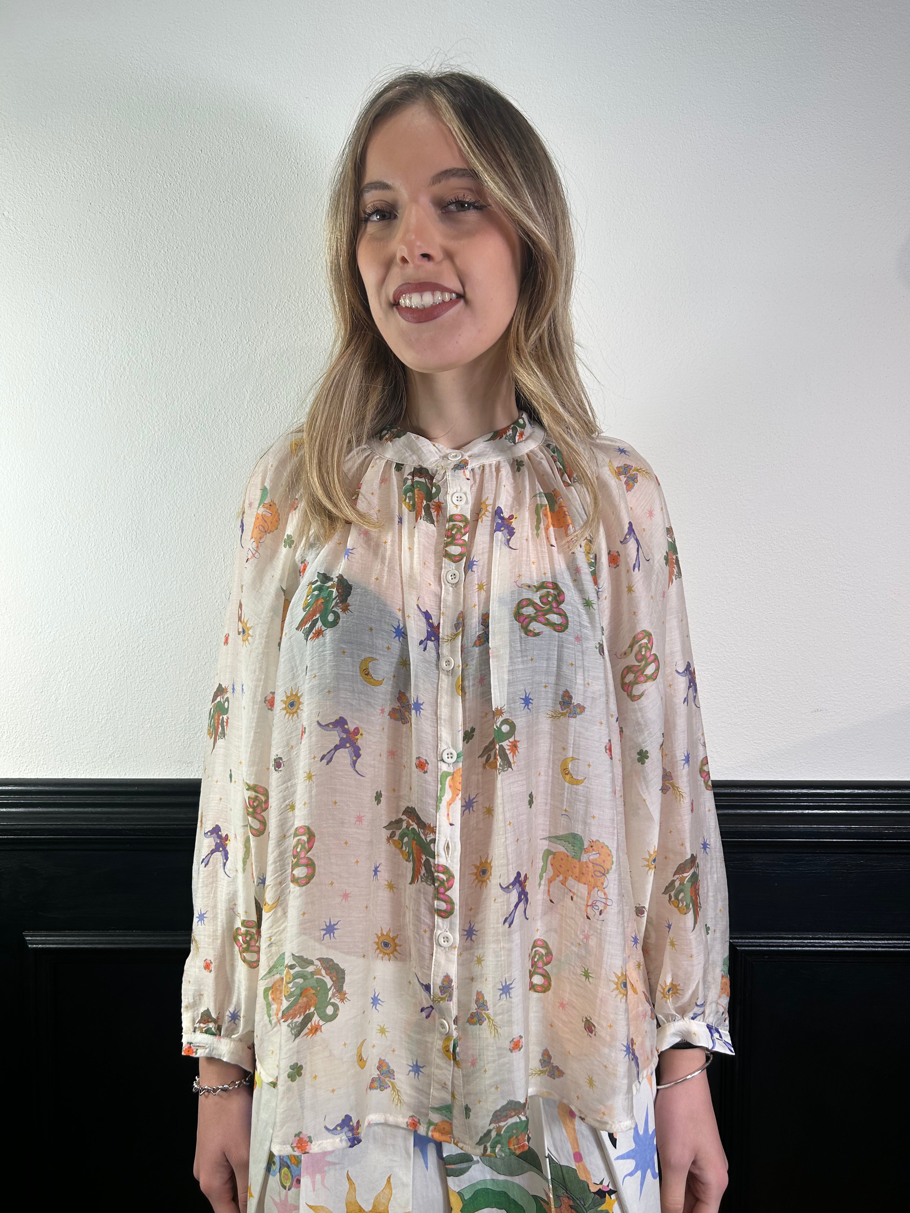 Camicia oversize fantasia zodiaco