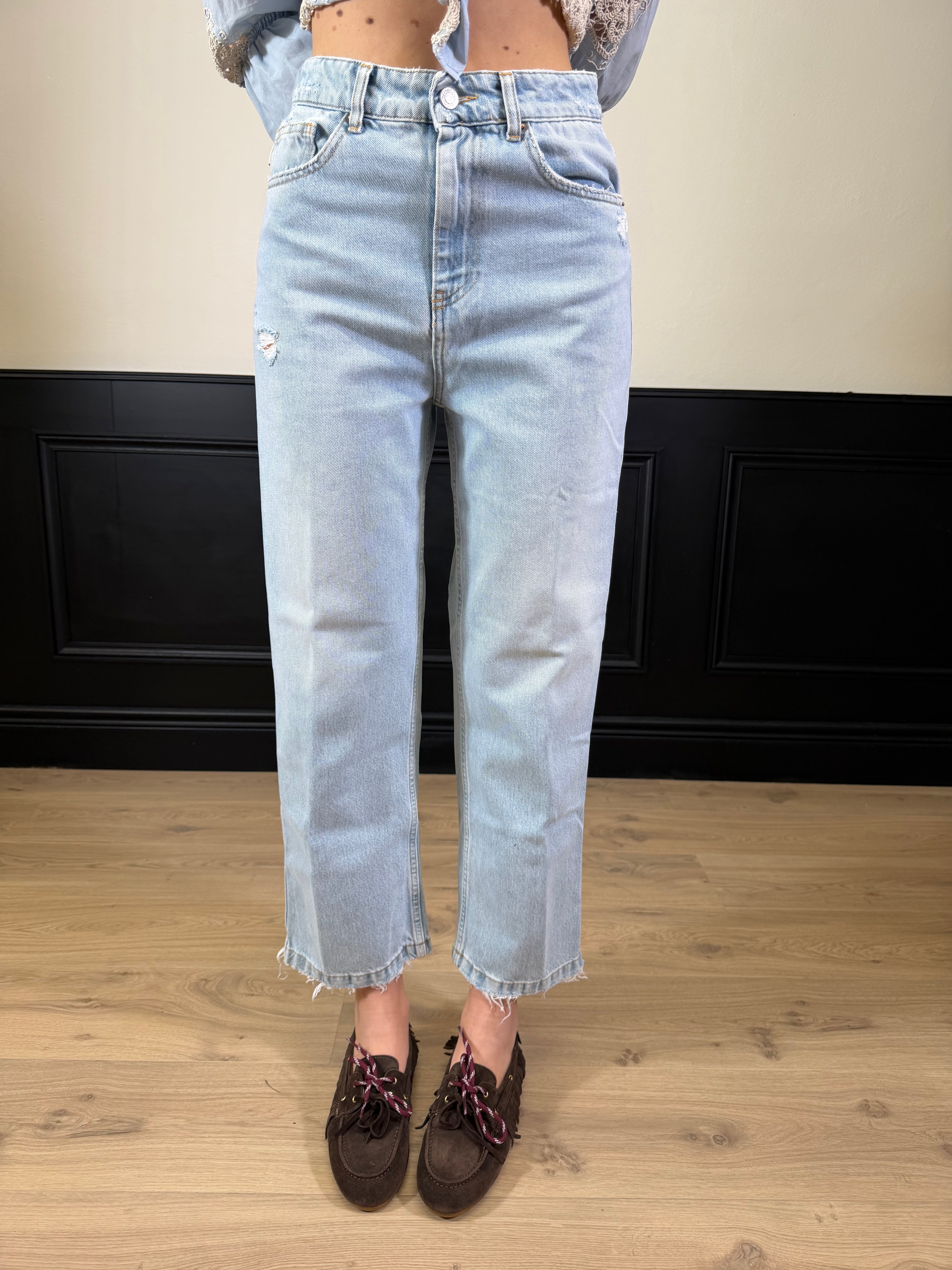 Jeans Kate con fondo rotture