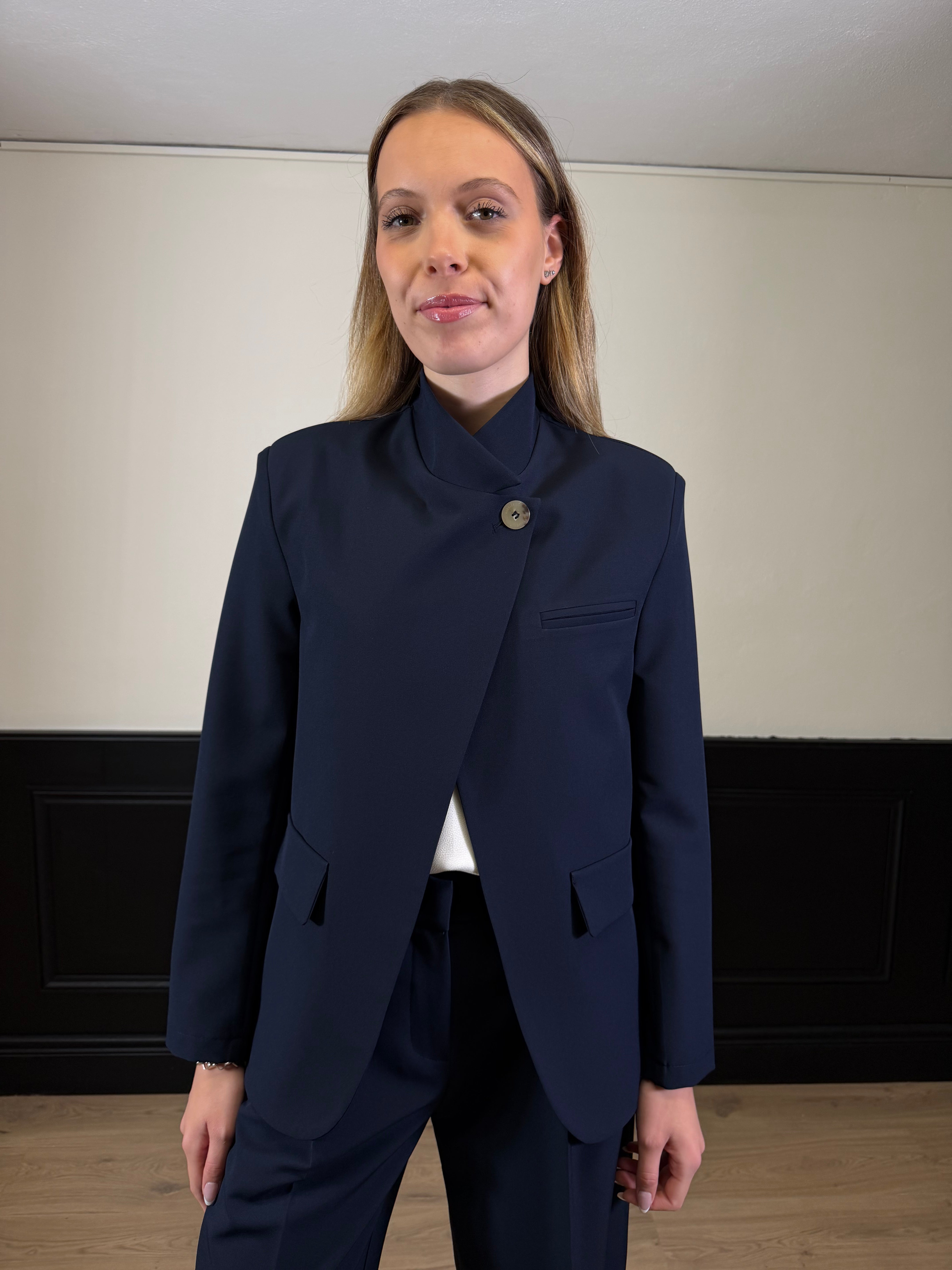 Giacca con chiusura alla coreana