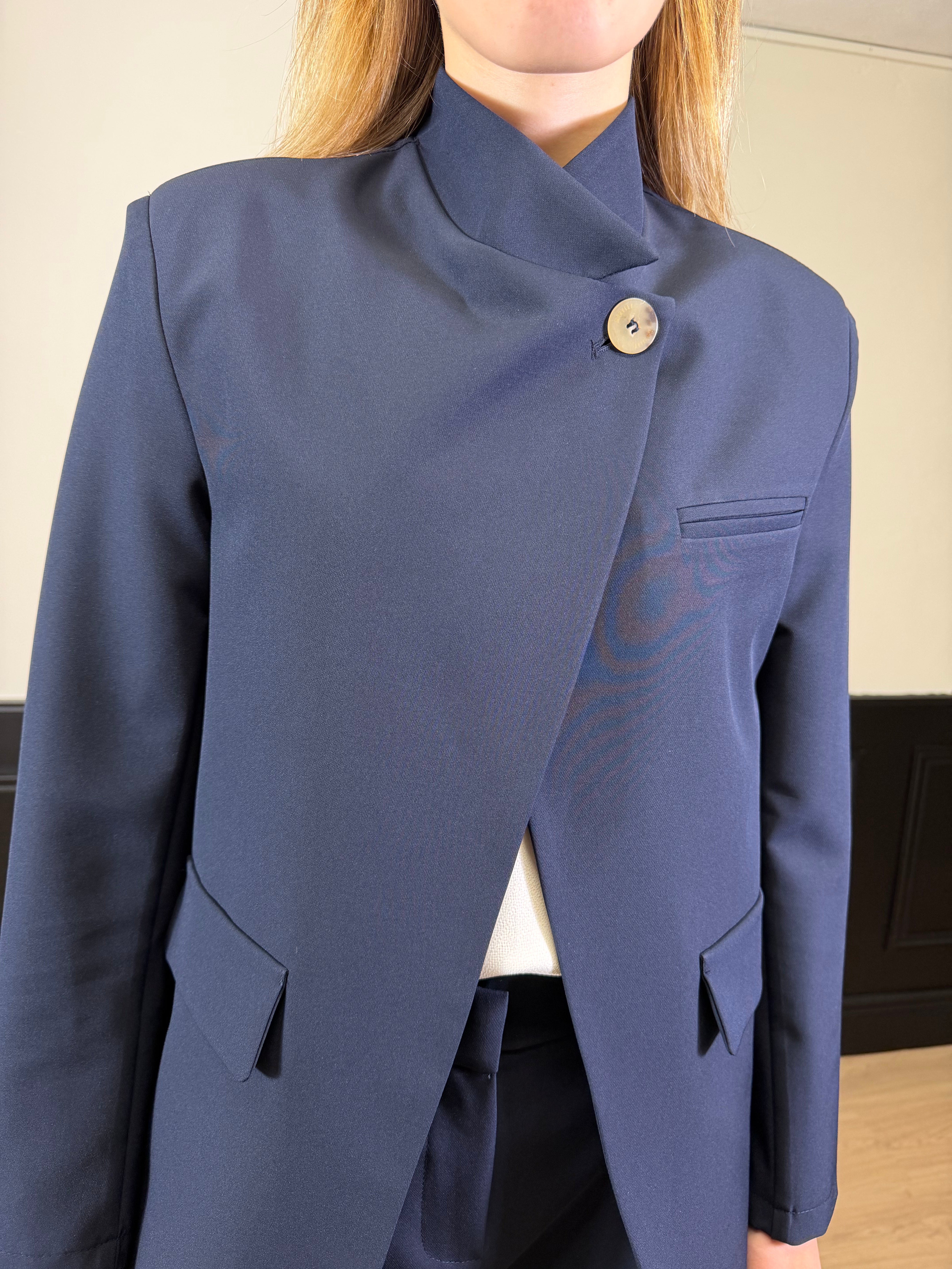 Giacca con chiusura alla coreana