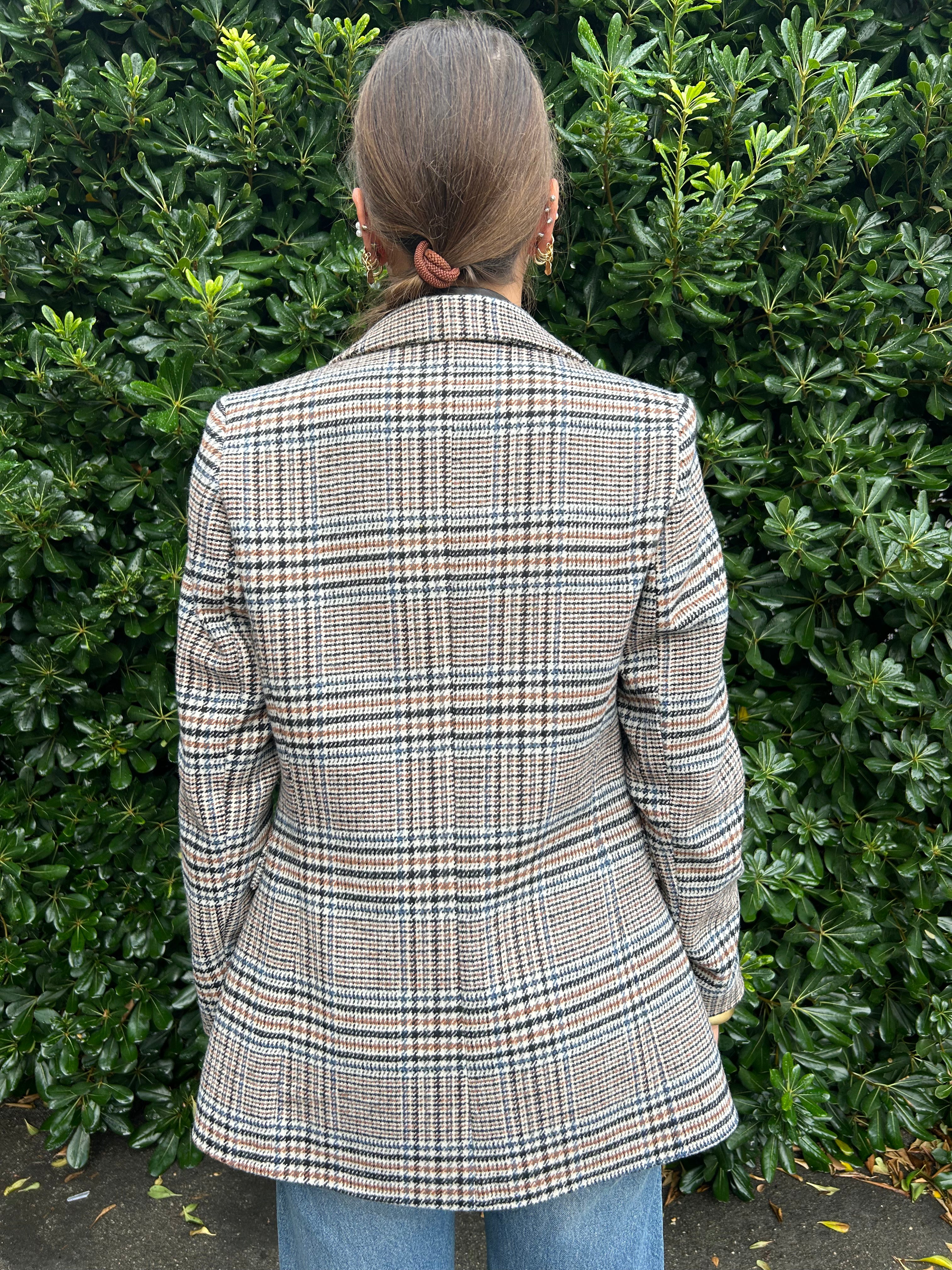 Giacca quadretto con cravatta