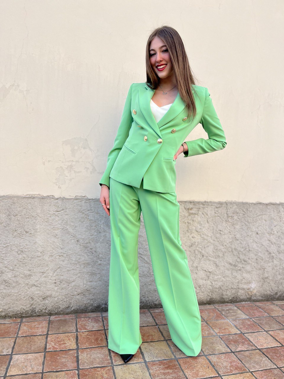 Tailleur con giacca balmain e pantalone palazzo