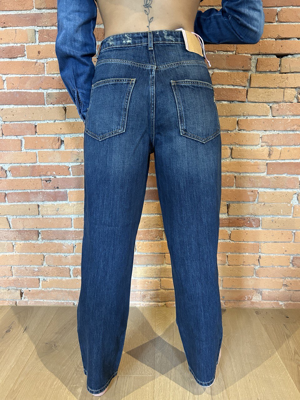 Jeans baggy fit lavaggio sfumato