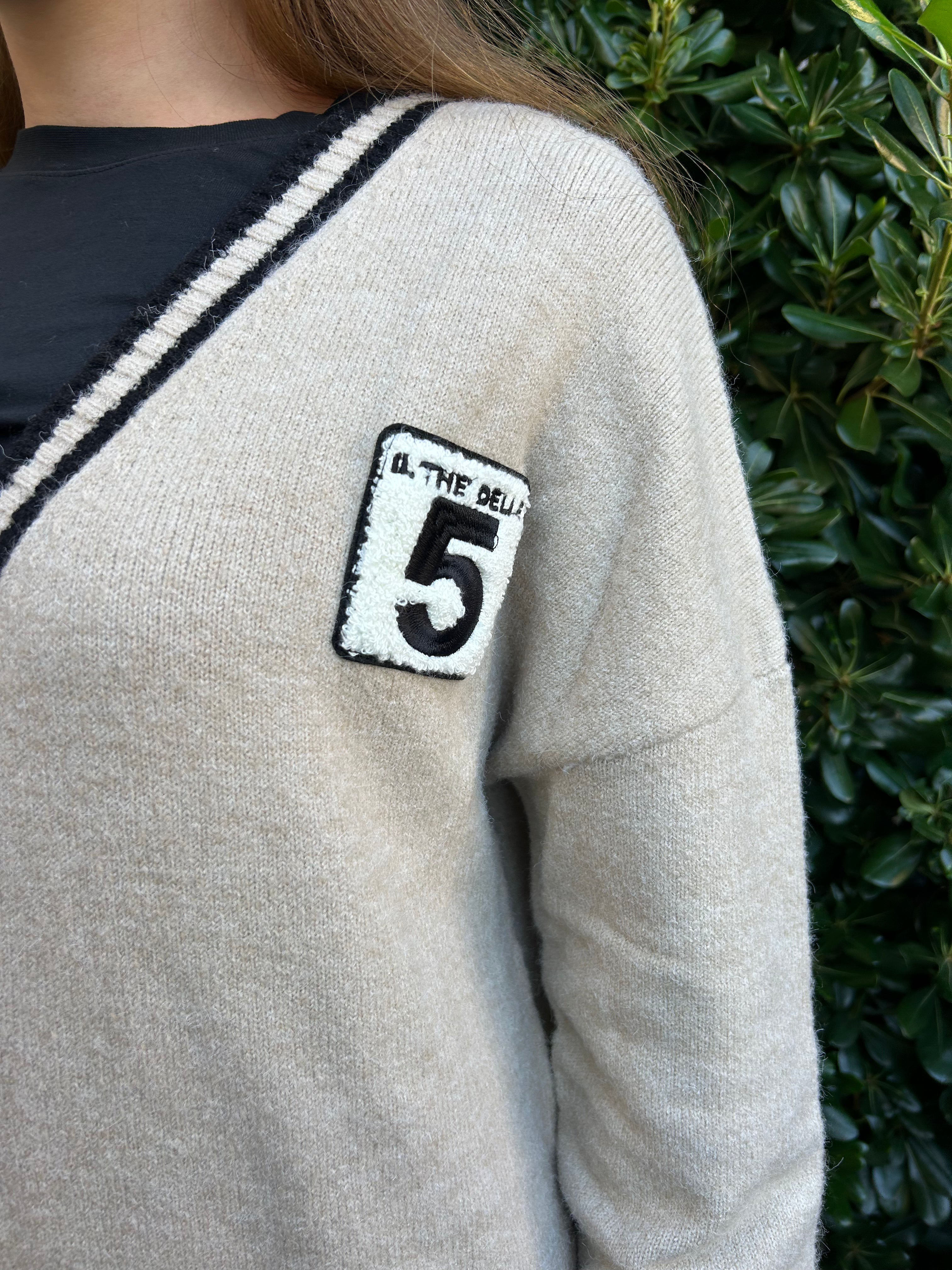 Cardigan lungo con patch