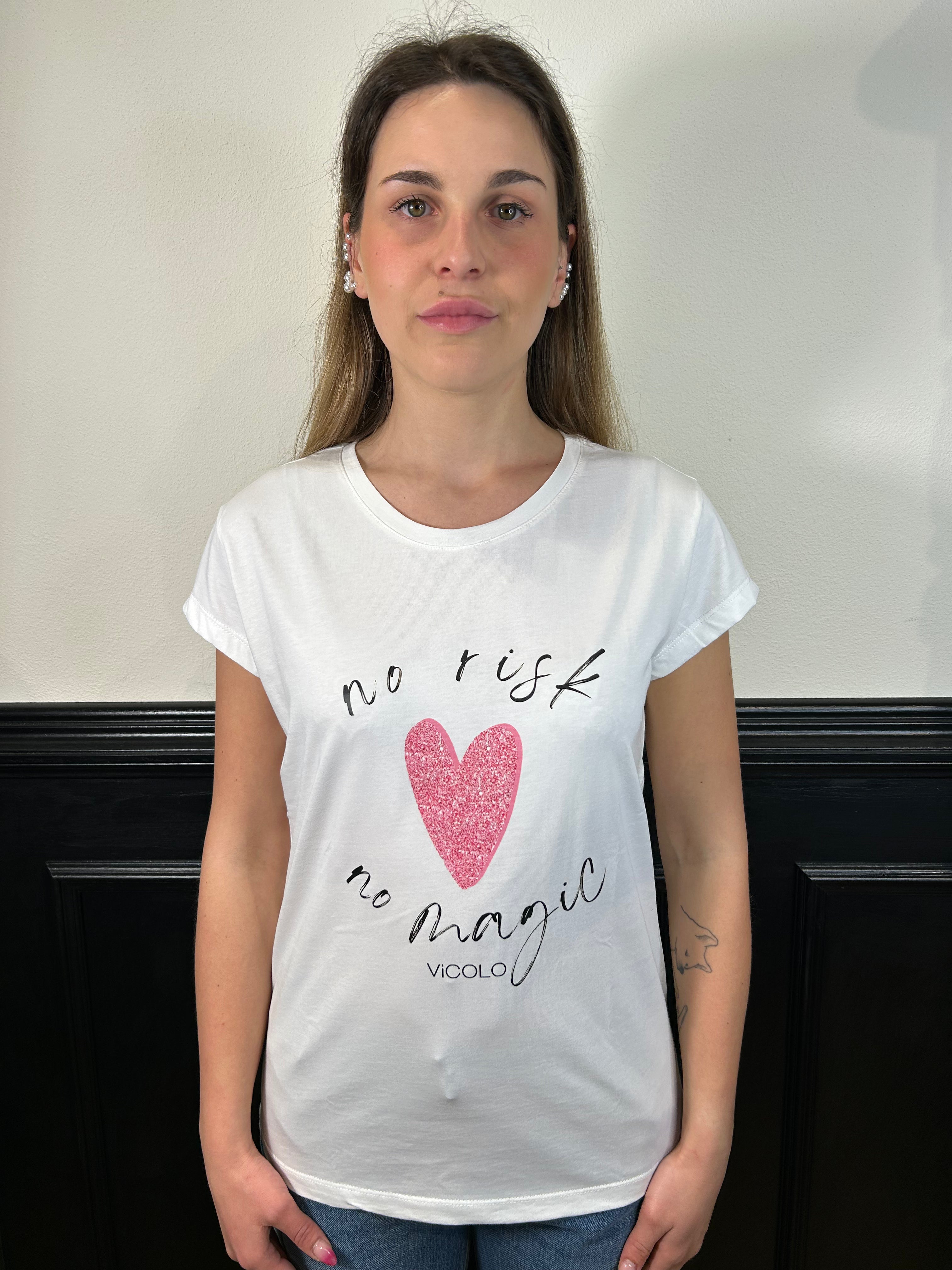 T-shirt regular con cuore strass