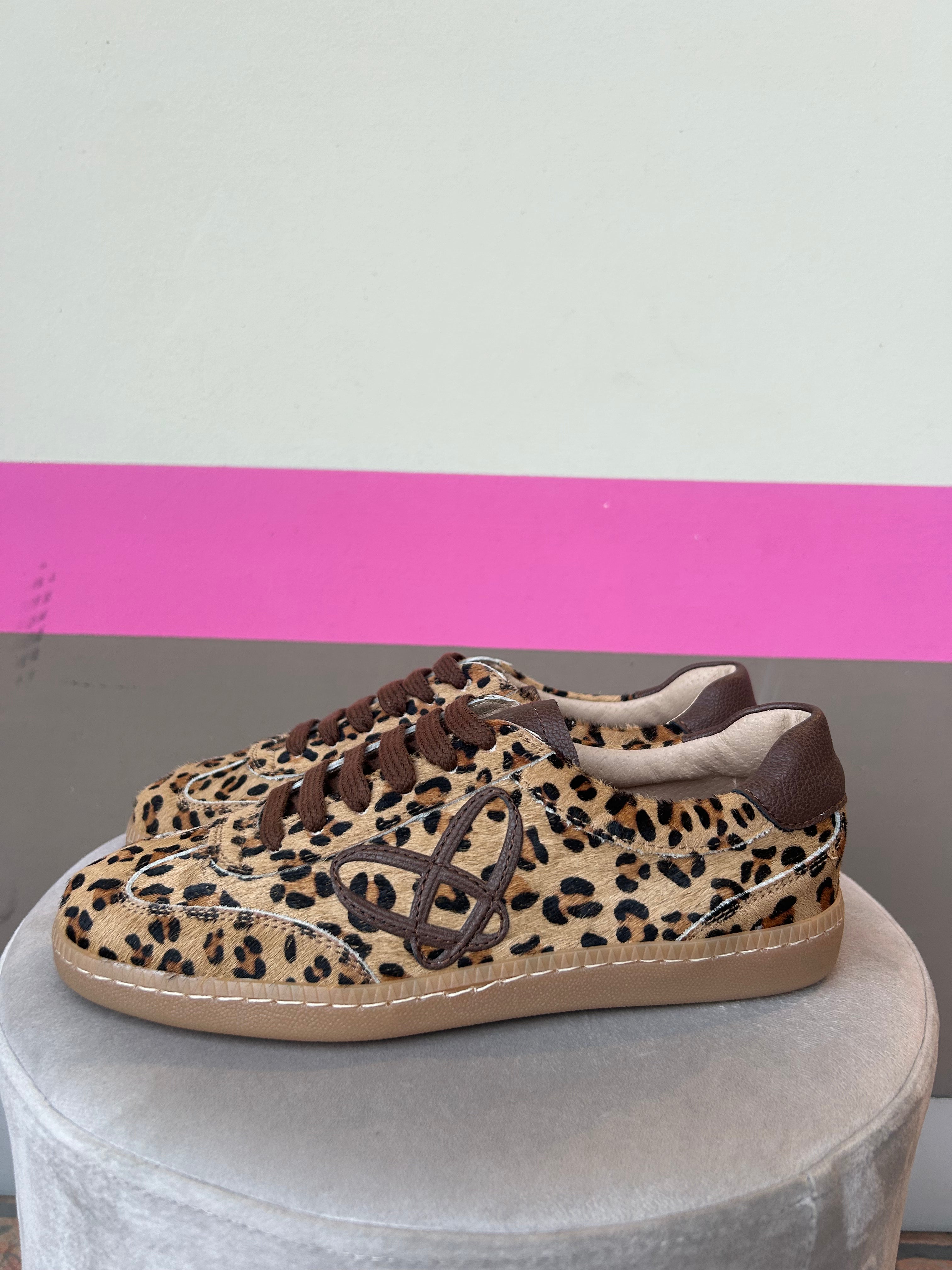 Sneakers maculata in cavallino