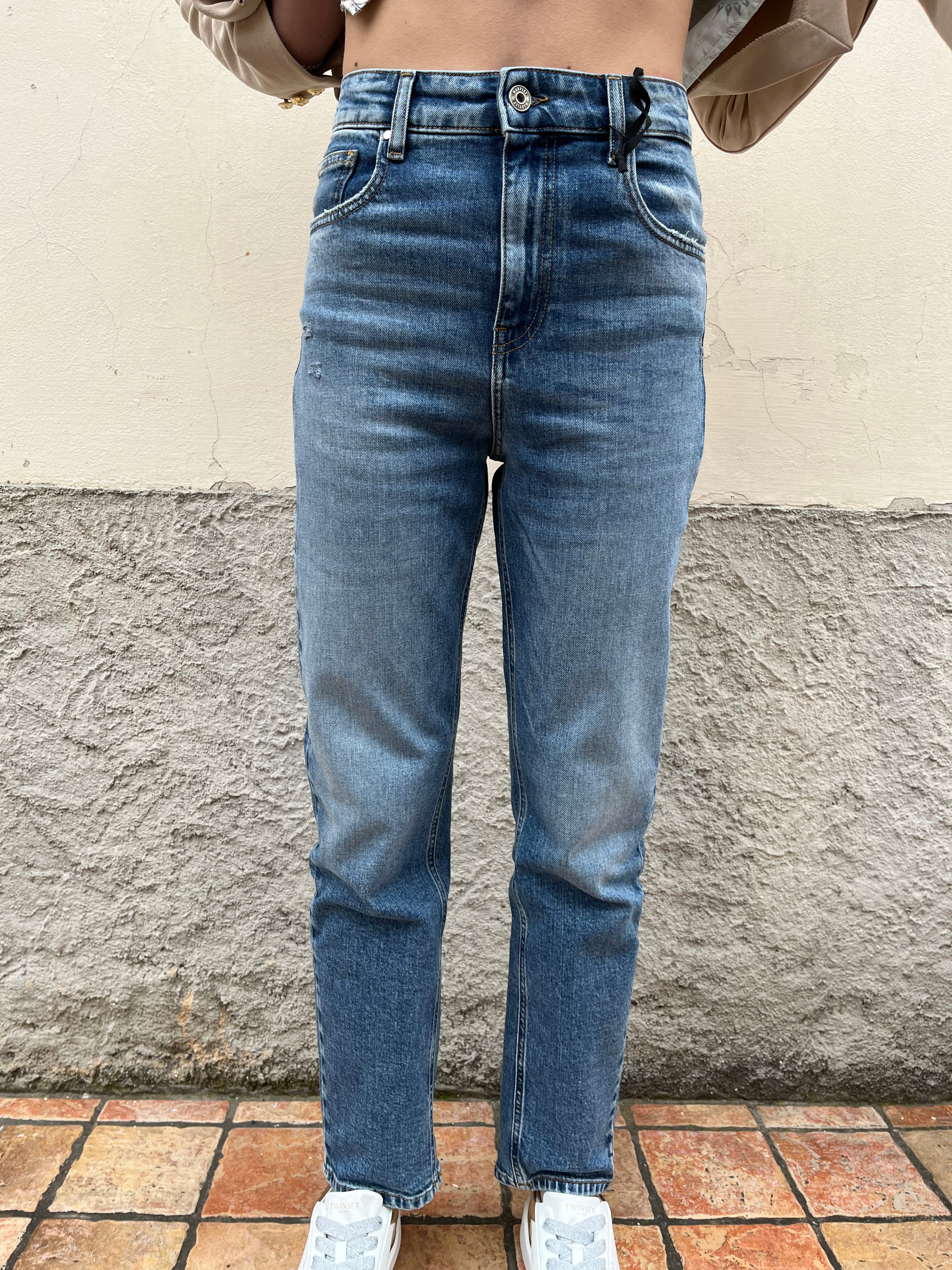 Jeans Boston modello loose slim fit