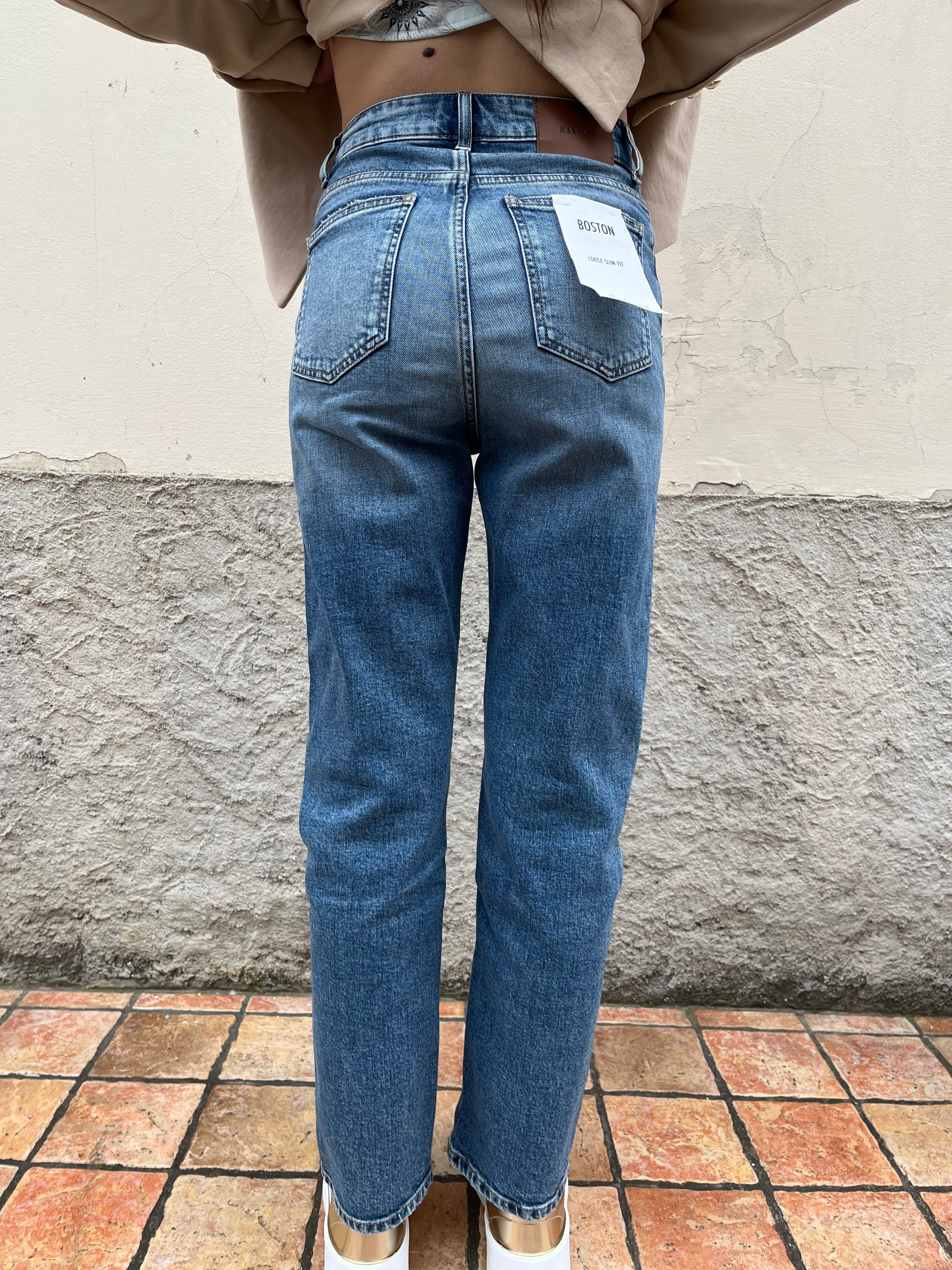 Jeans Boston modello loose slim fit