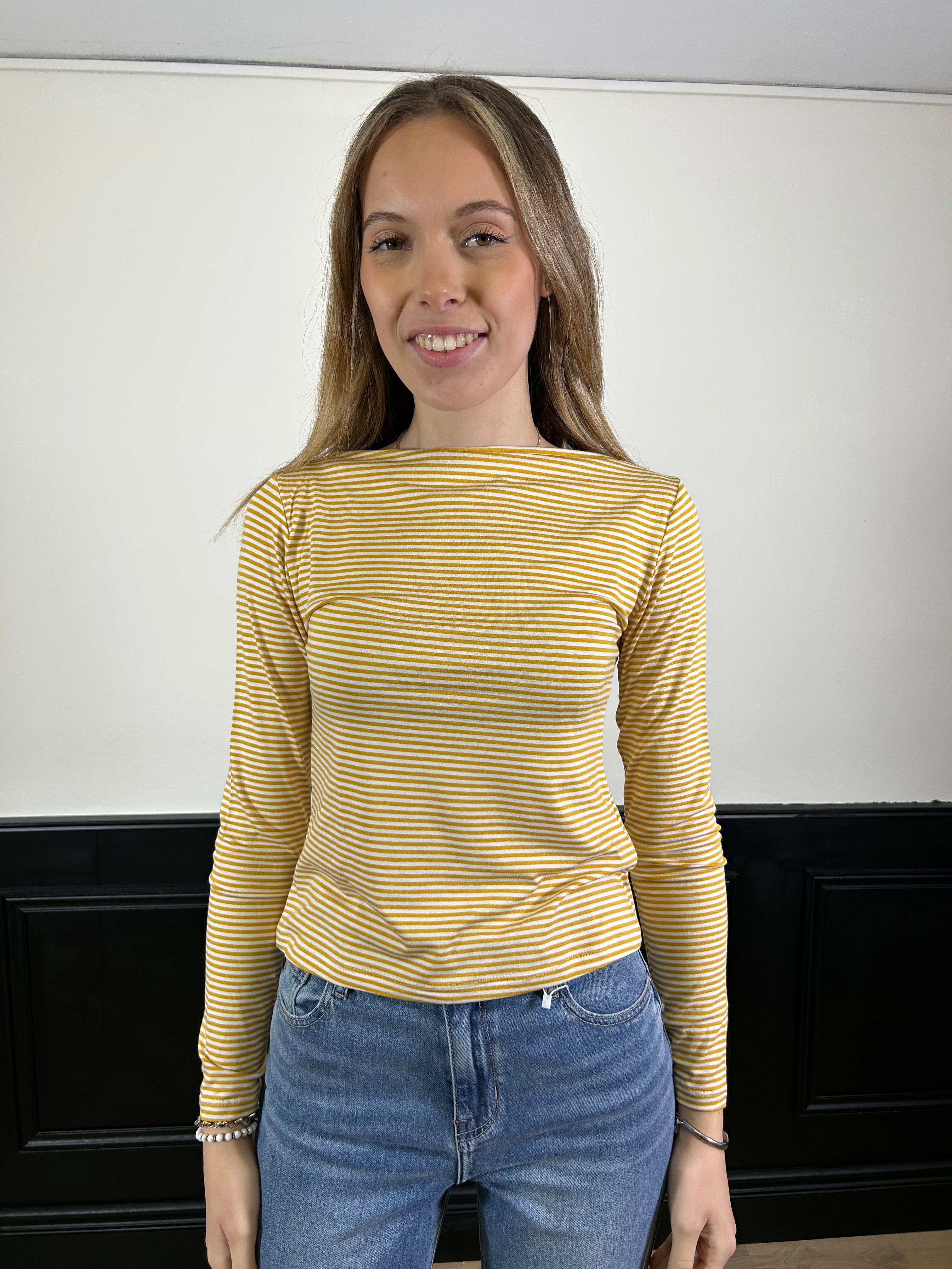 Maglia aderente righe