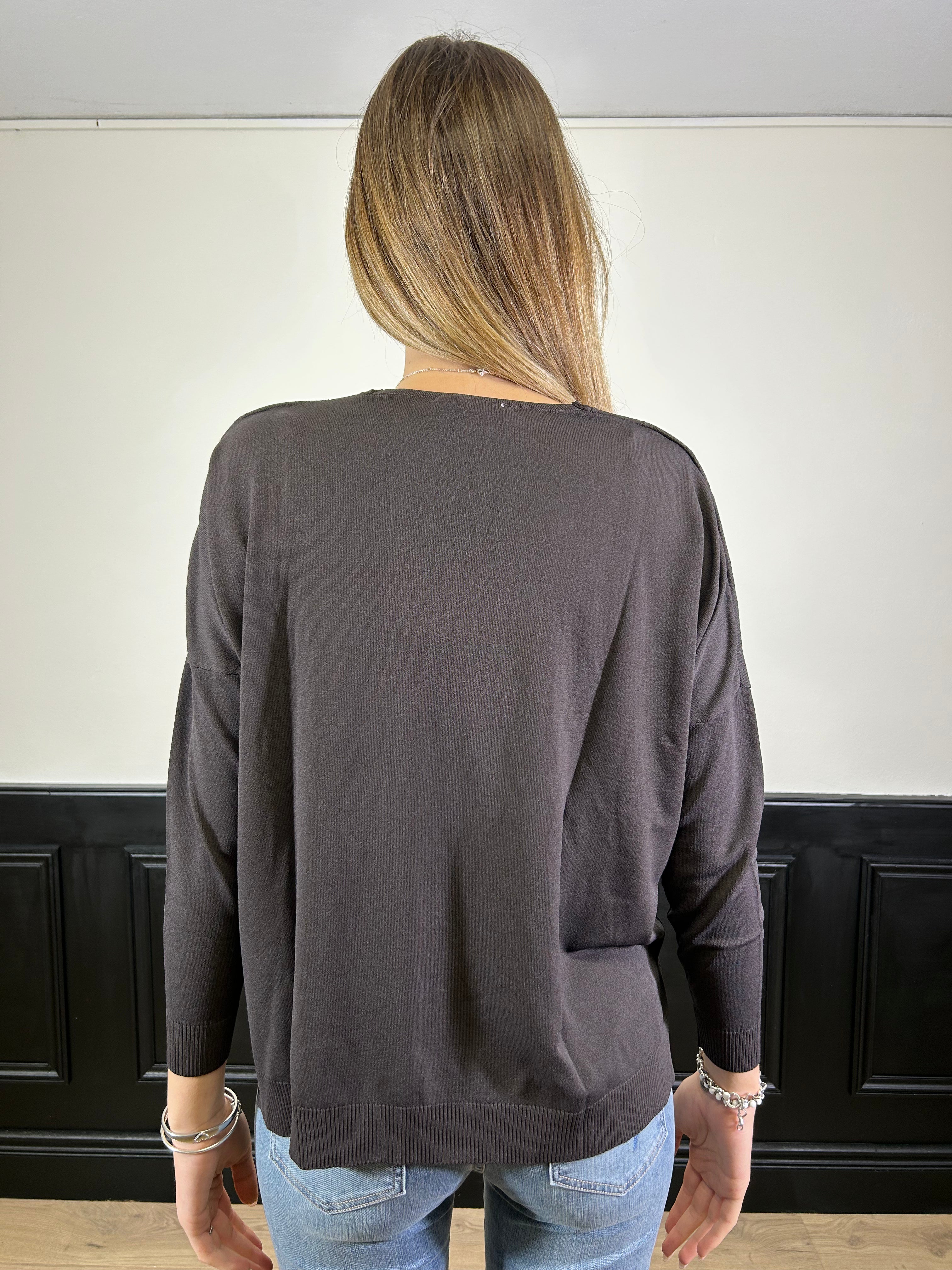 Maglia a scatola scollo a V