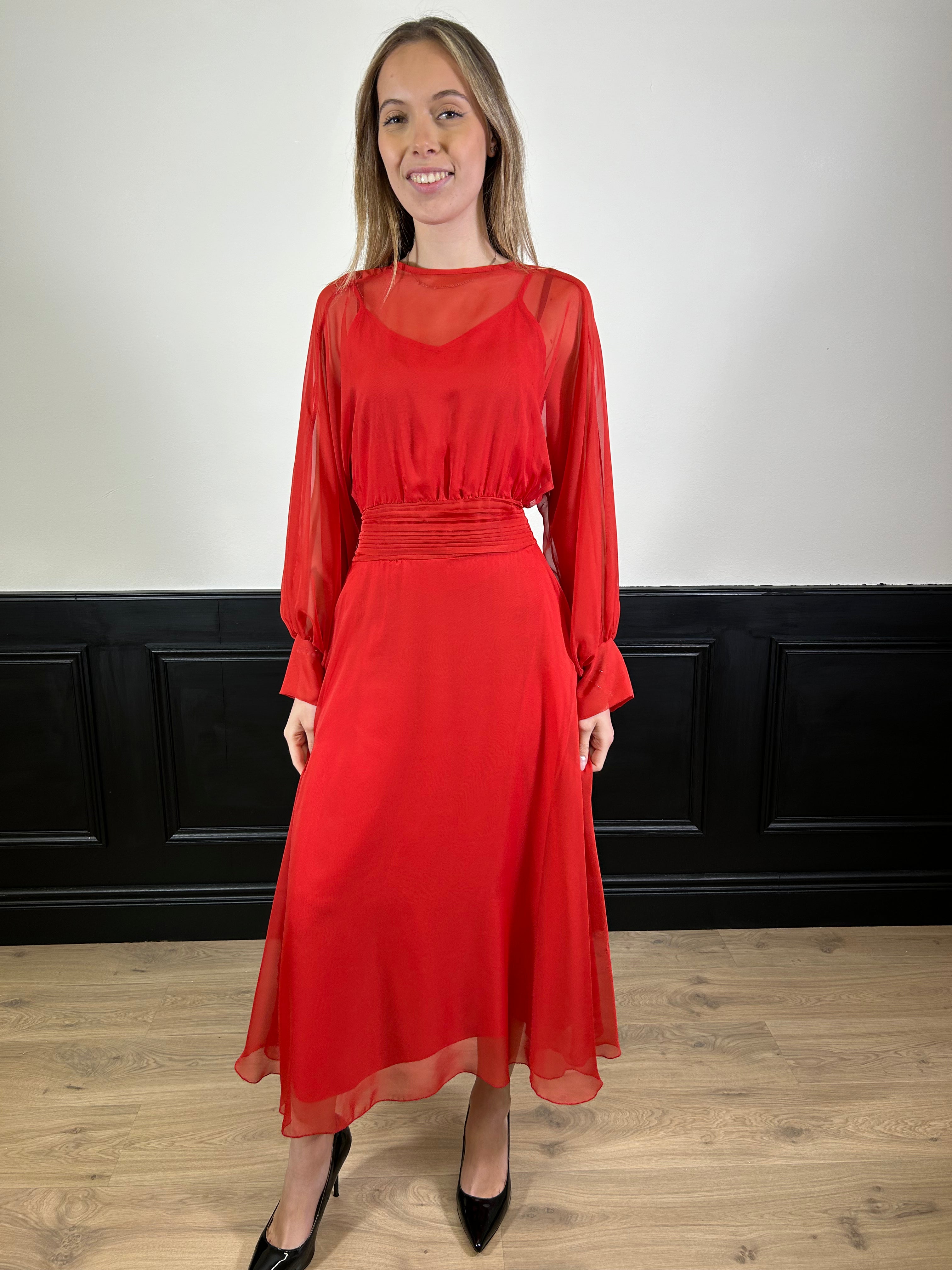 Abito longuette con elastico in vita