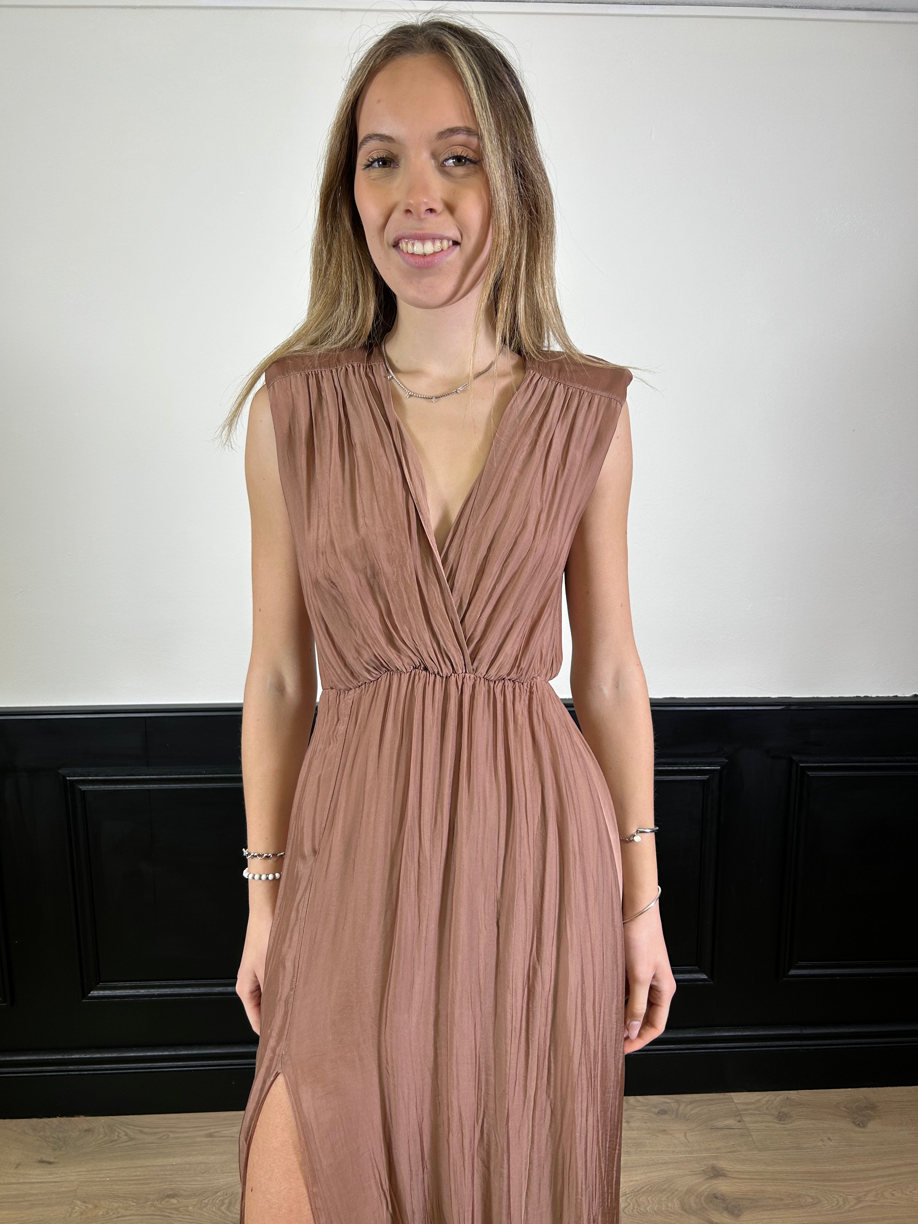 Abito lungo smanicato misto seta