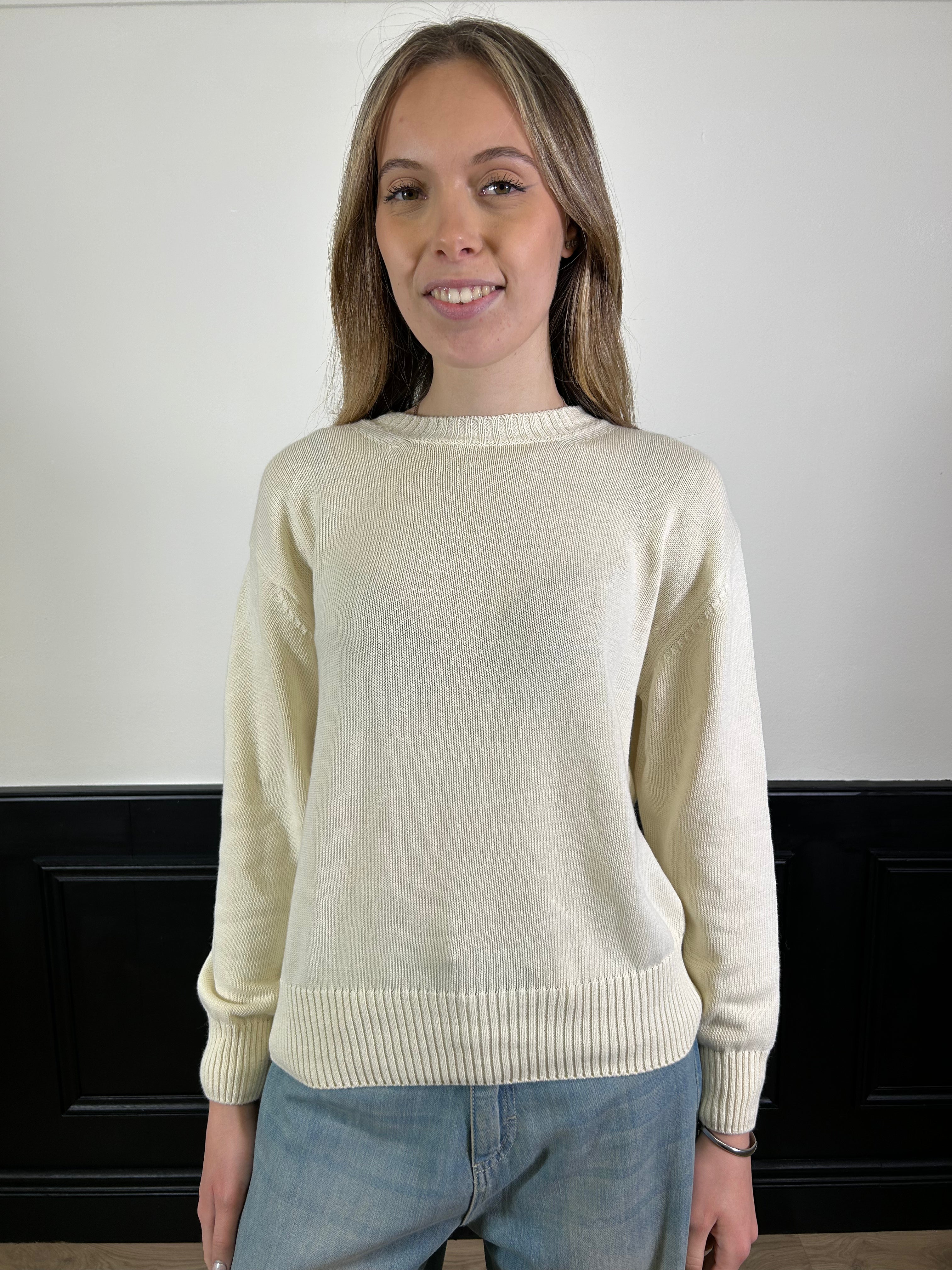 Pull in cotone girocollo