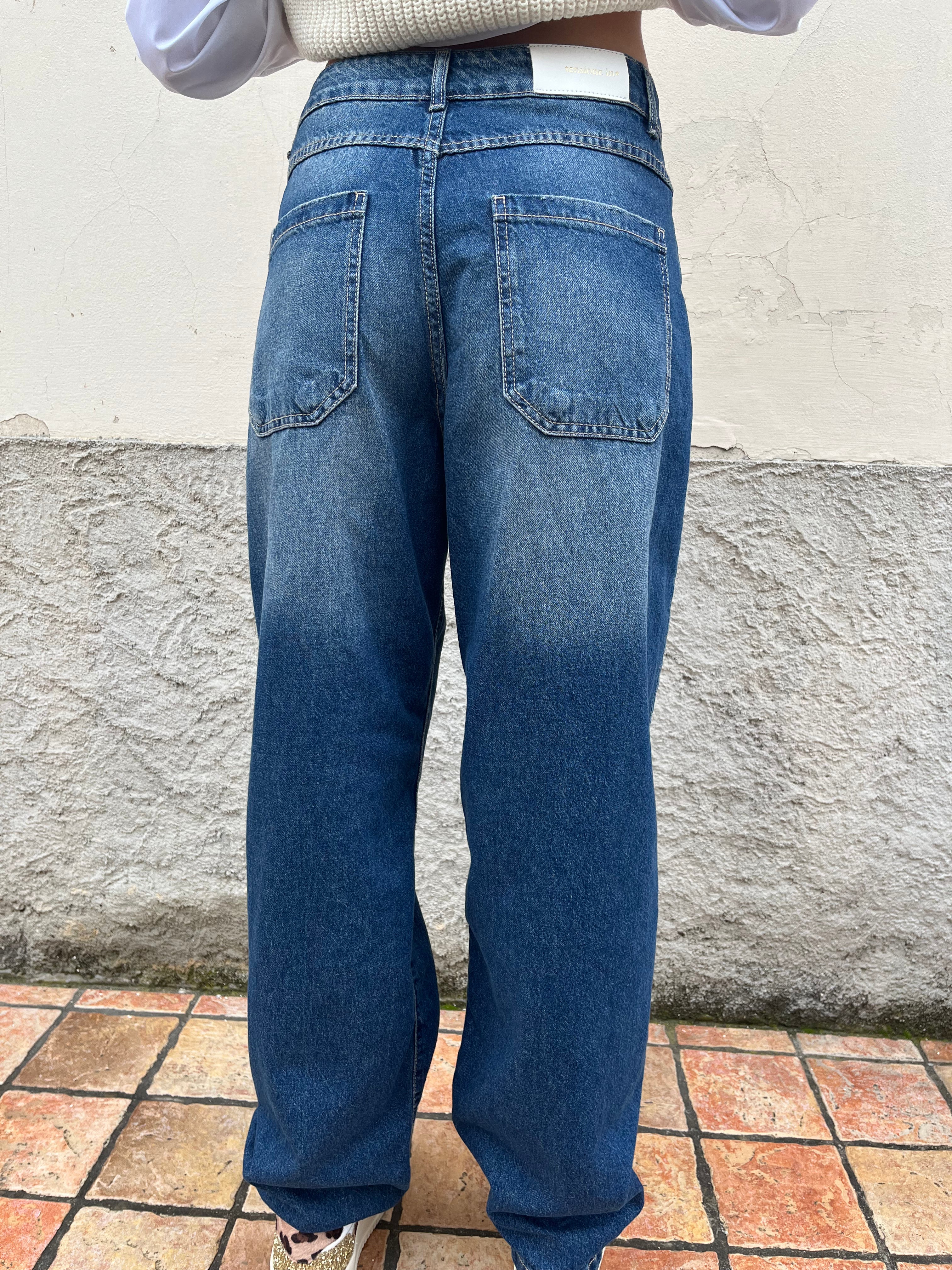 Jeans Russel modello mom fit