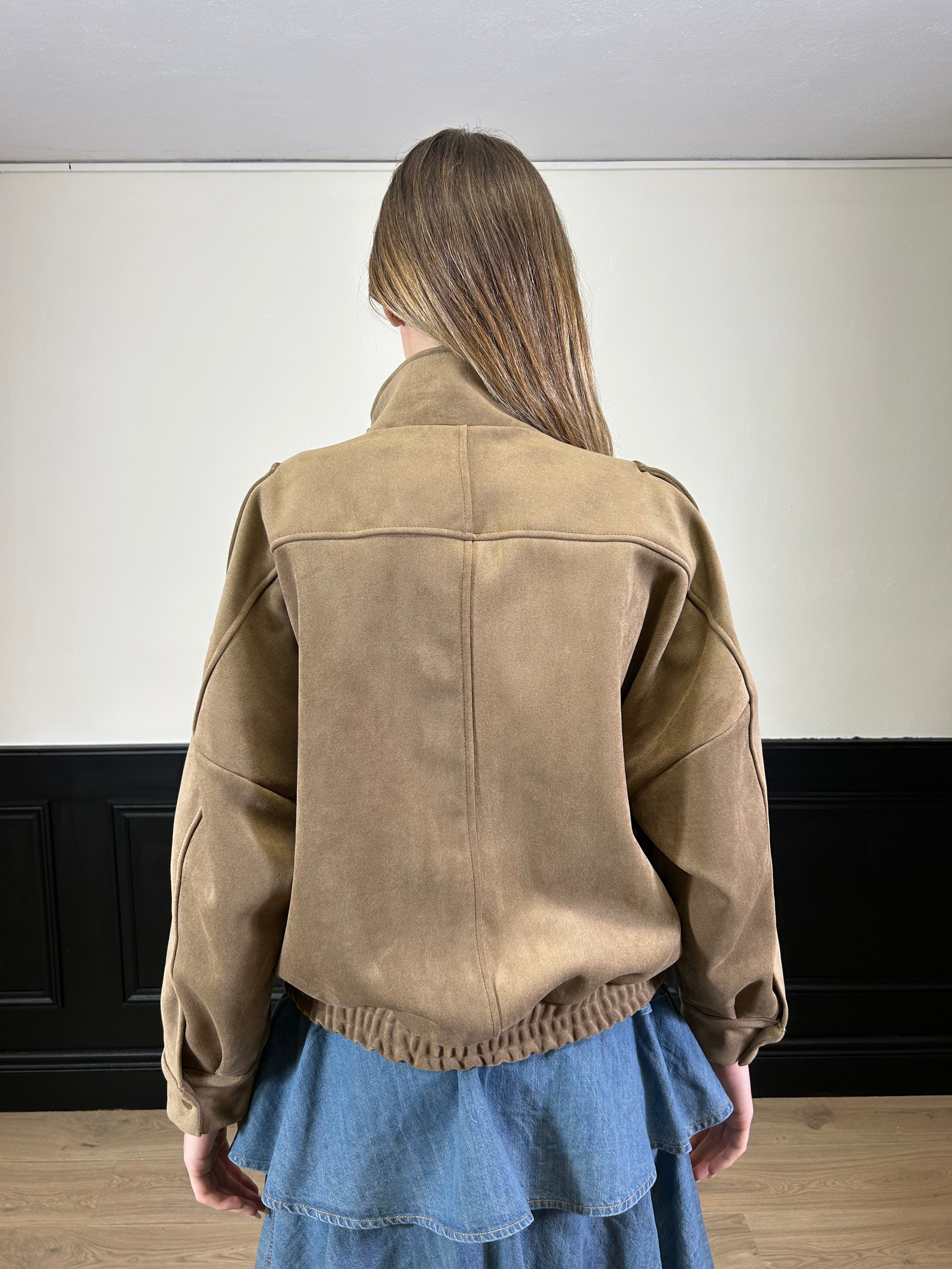 Bomber in eco camoscio