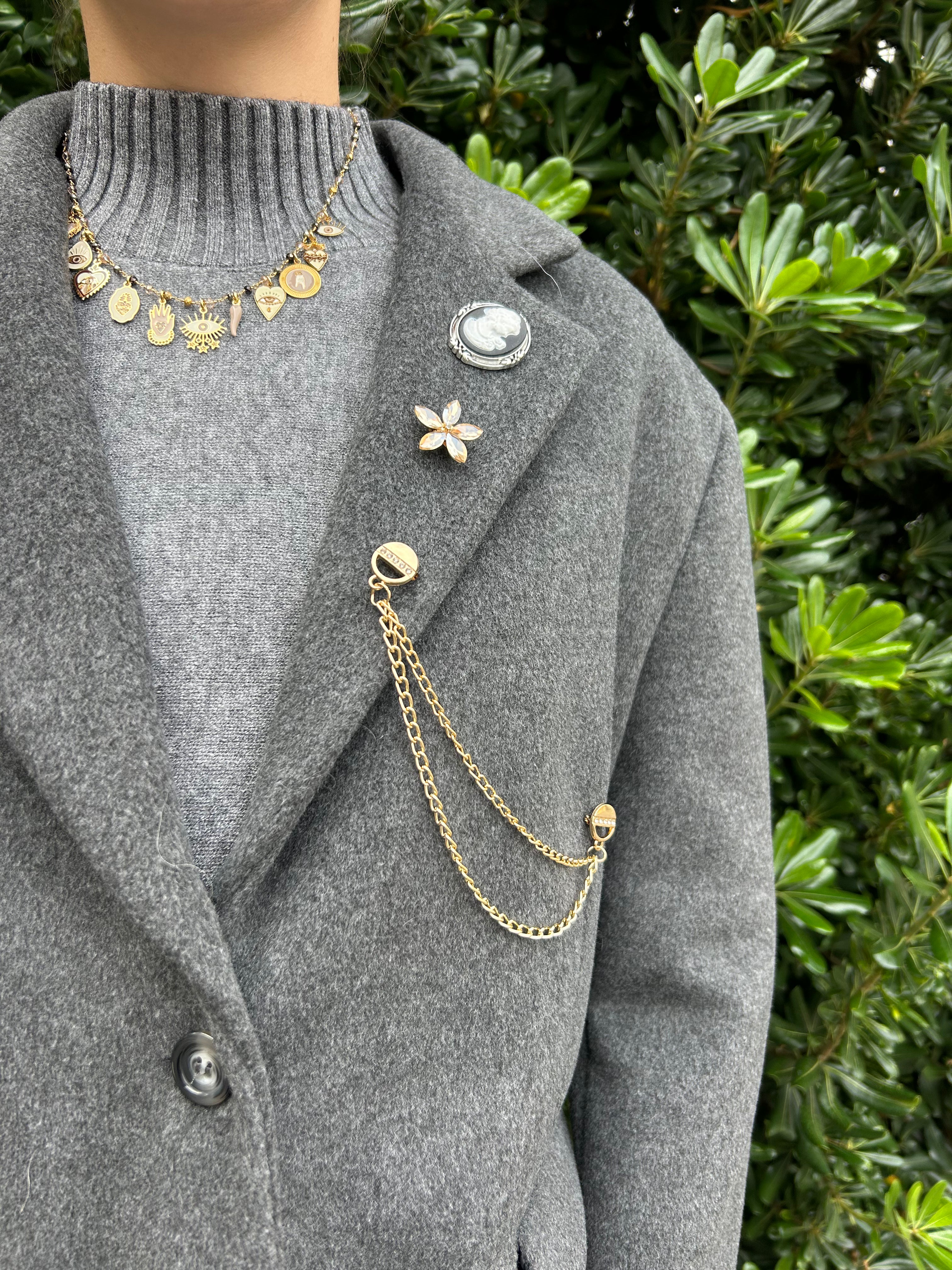 Giacca cappotto con spille