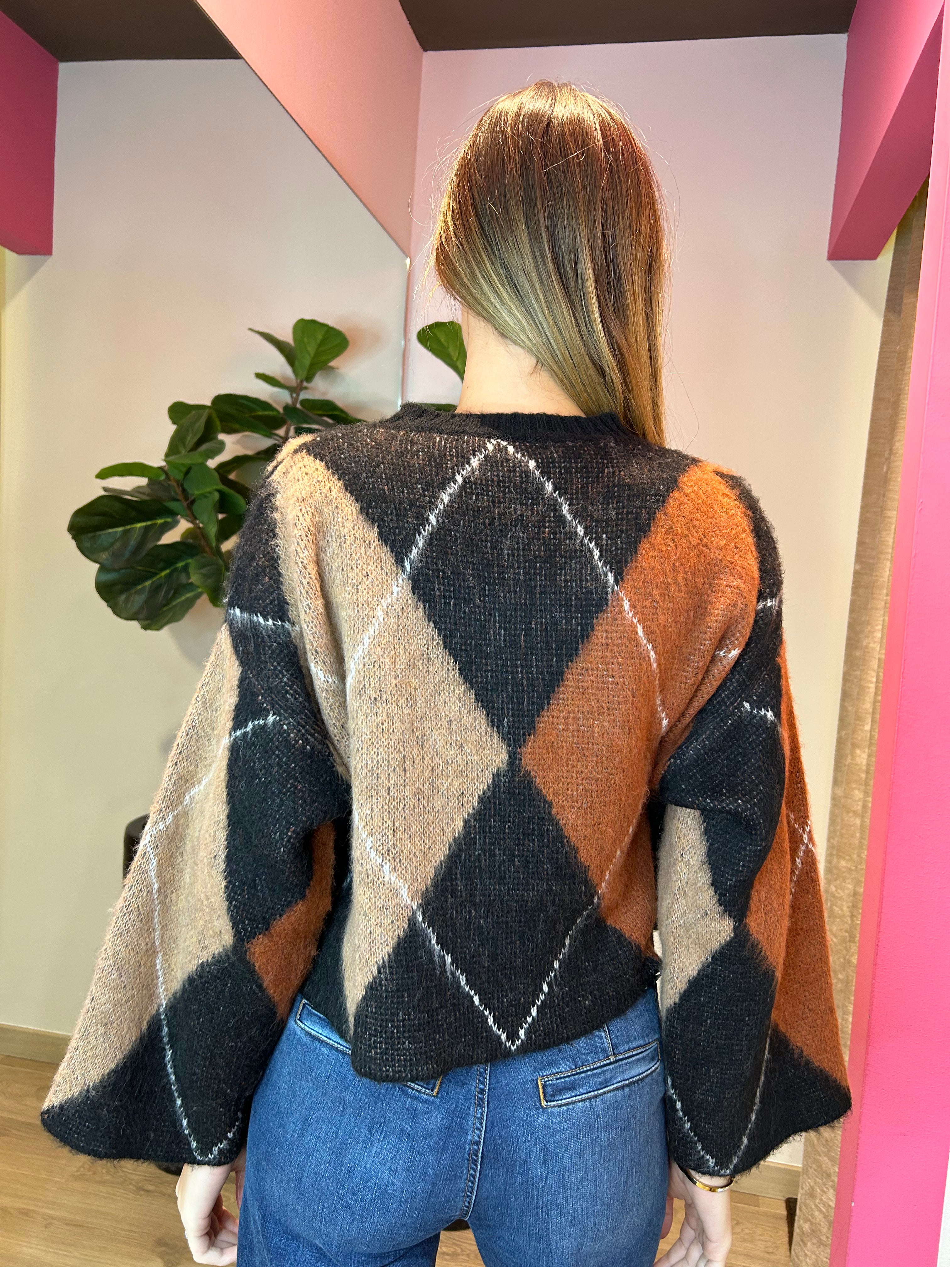 Pull rombi modello crop