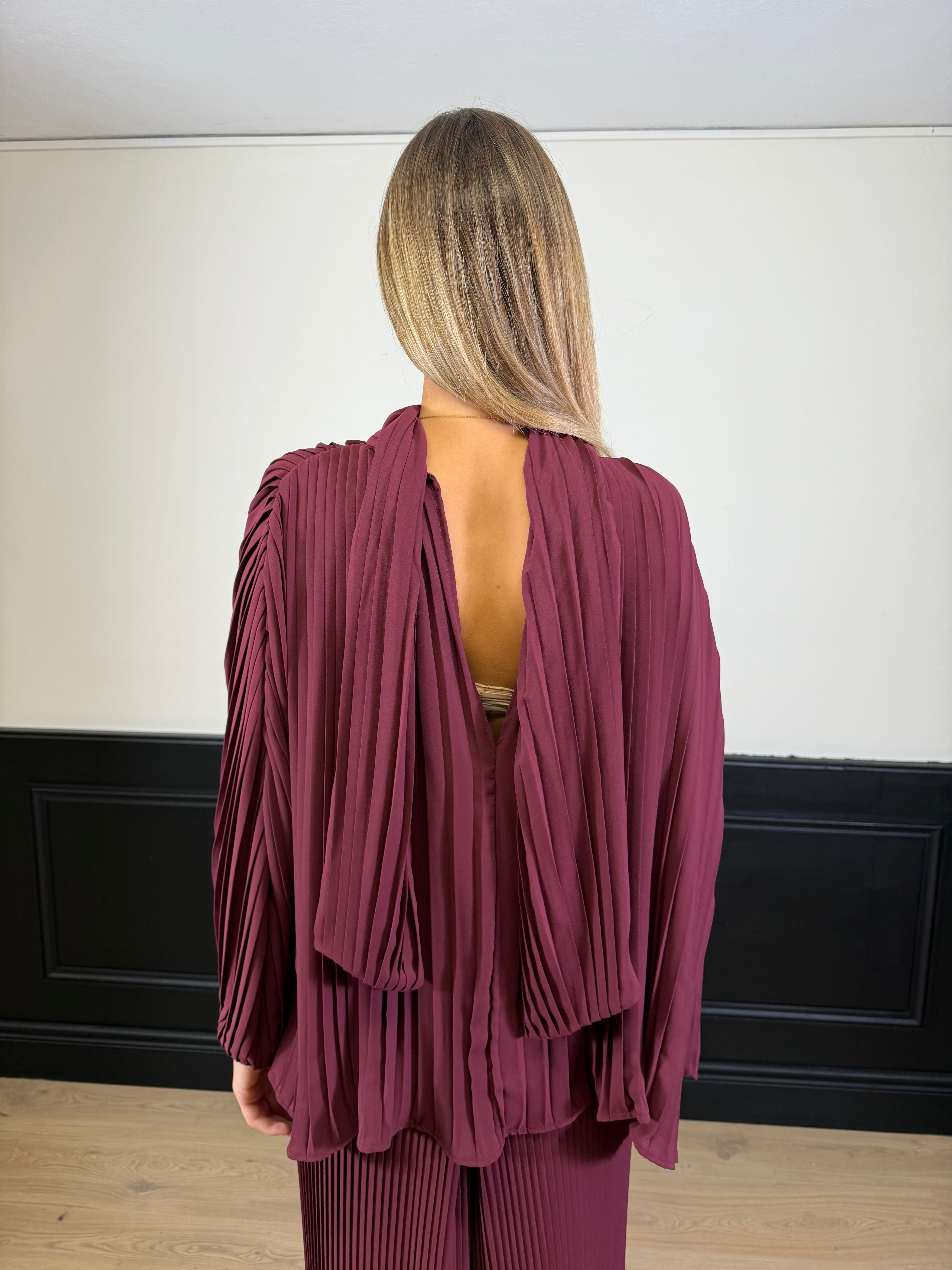 Completo Pleated plissé