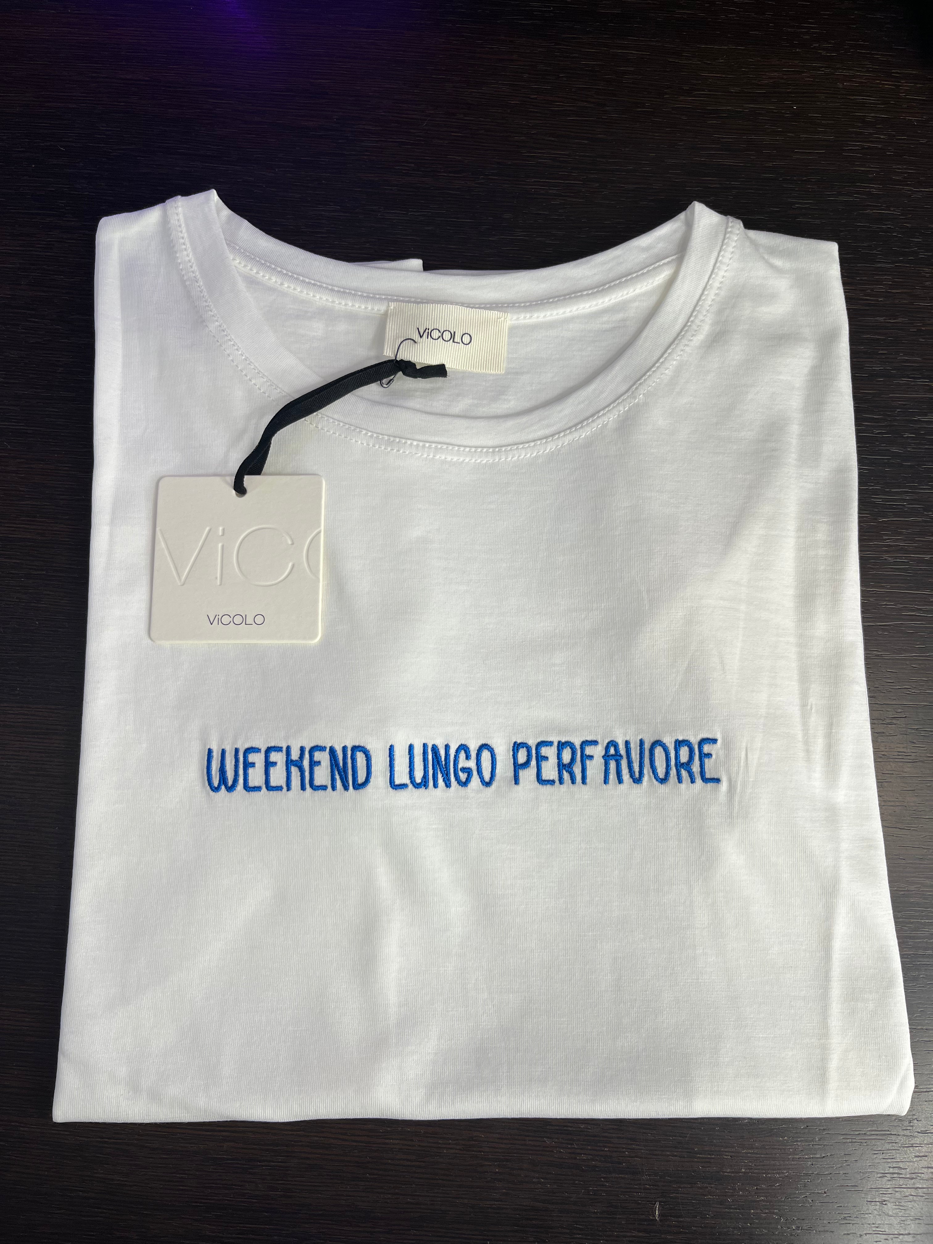 T-shirt weekend lungo perfavore