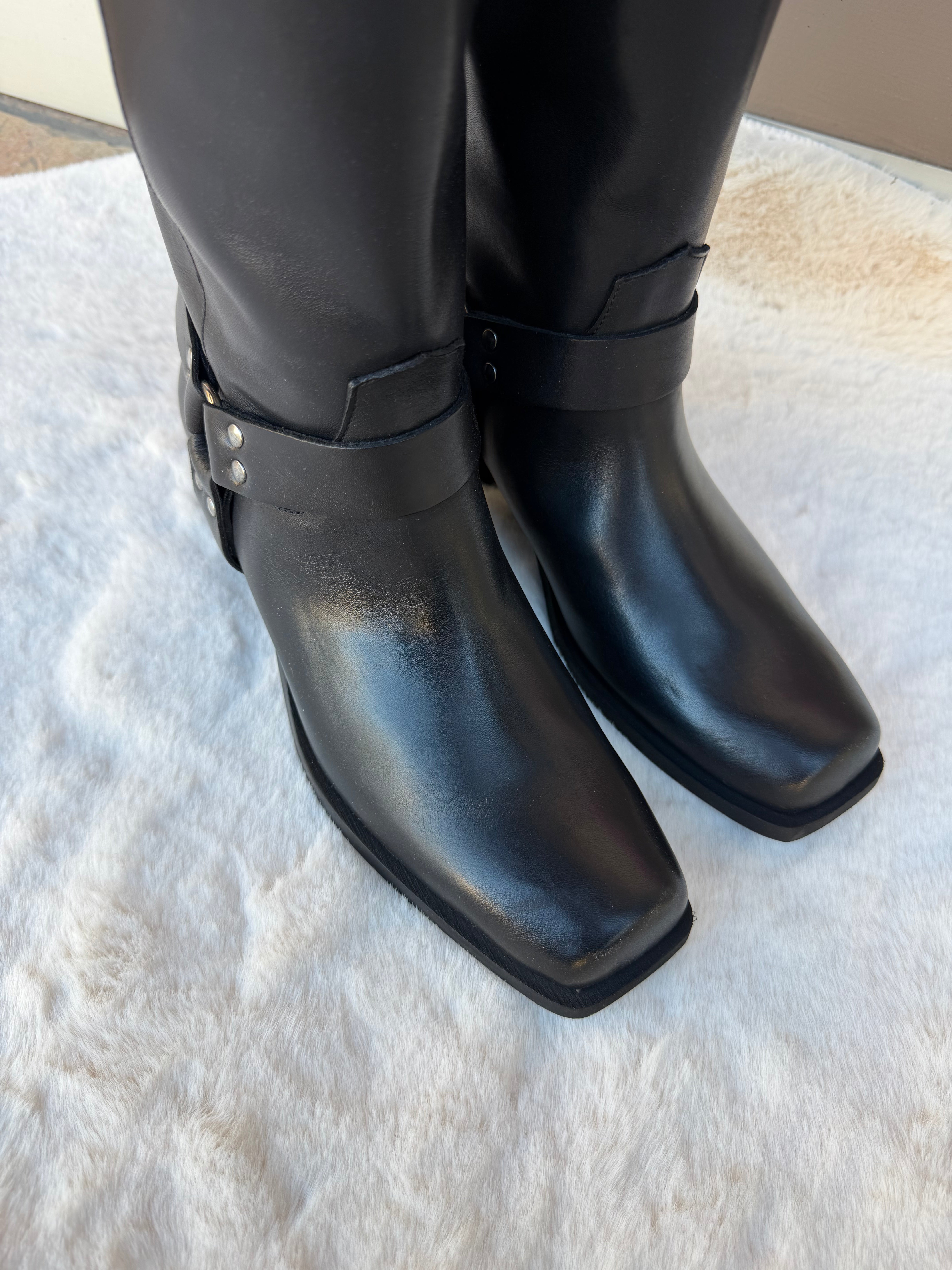 Biker camperos in pelle nero